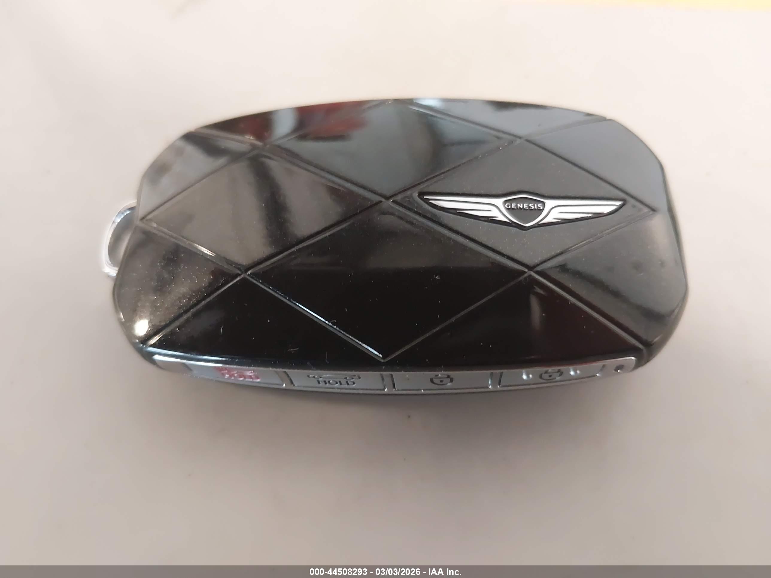 GENESIS G70 image 11