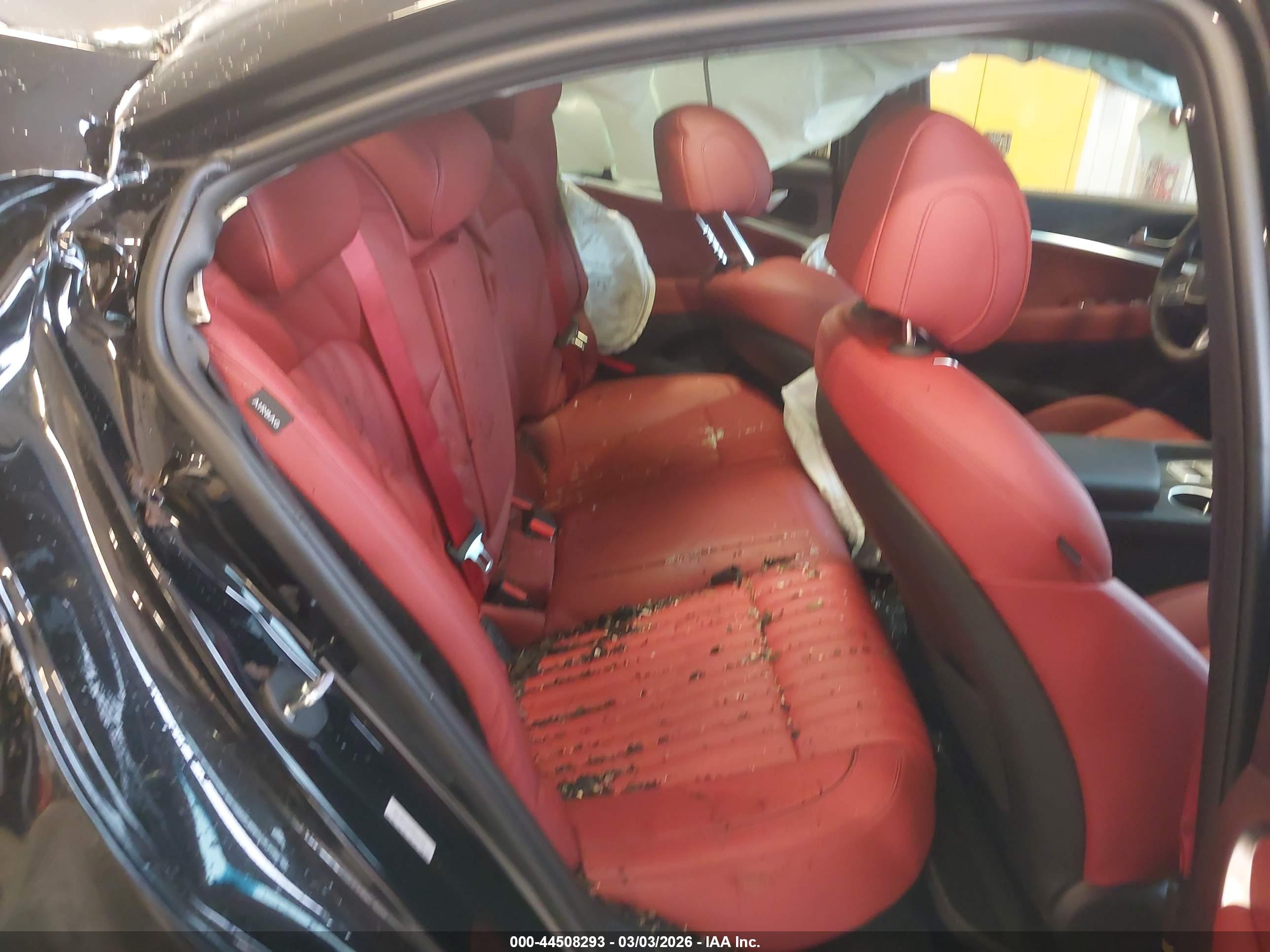 GENESIS G70 image 8