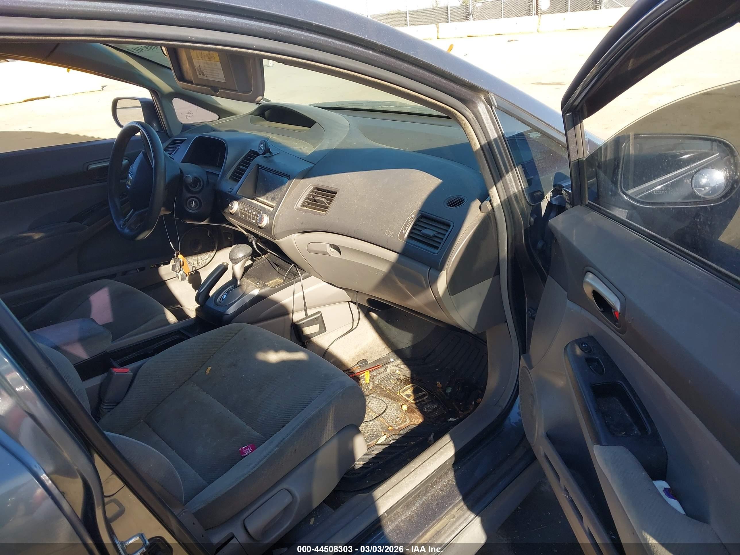 HONDA CIVIC image 5