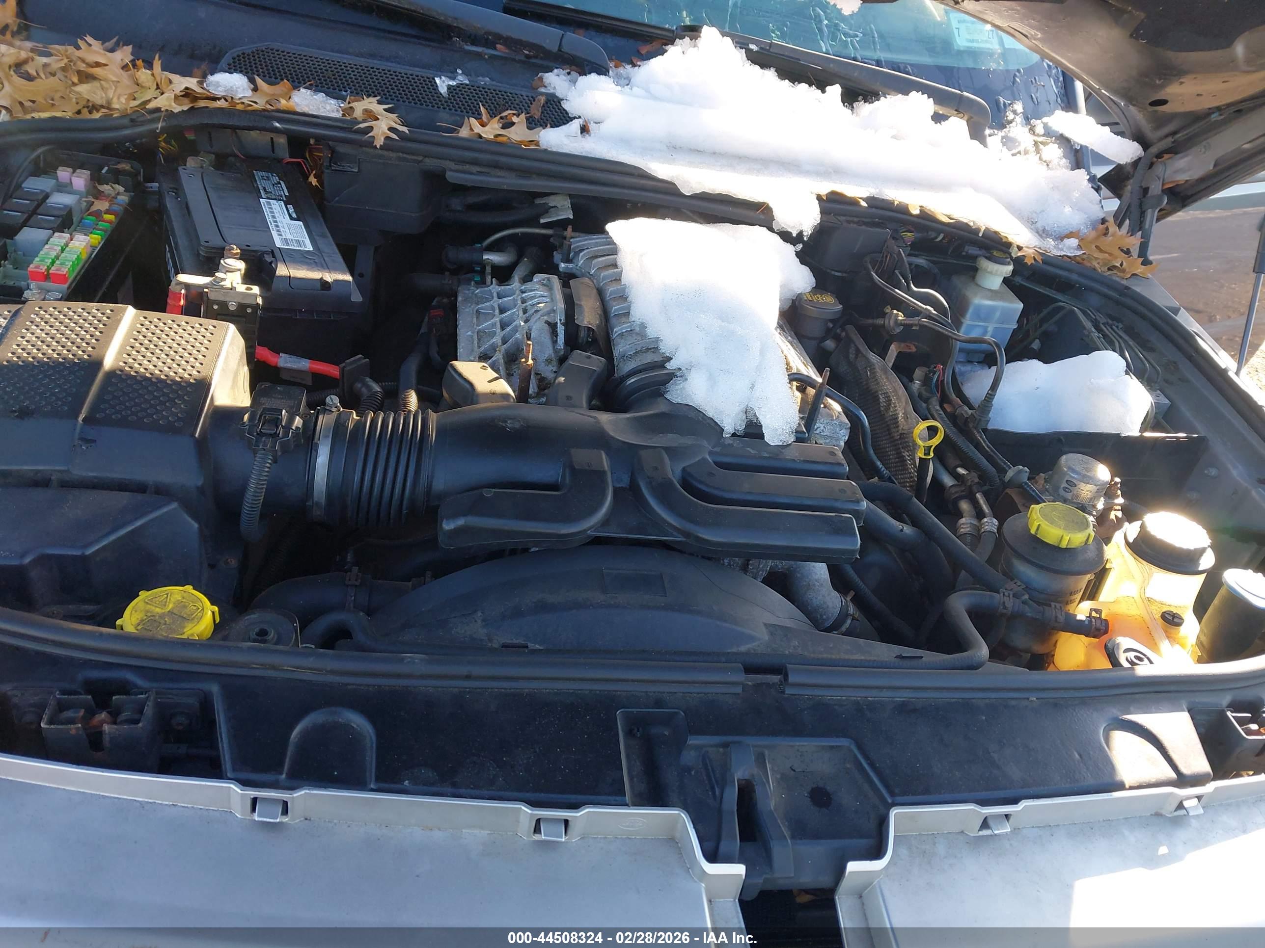 LAND ROVER image 10
