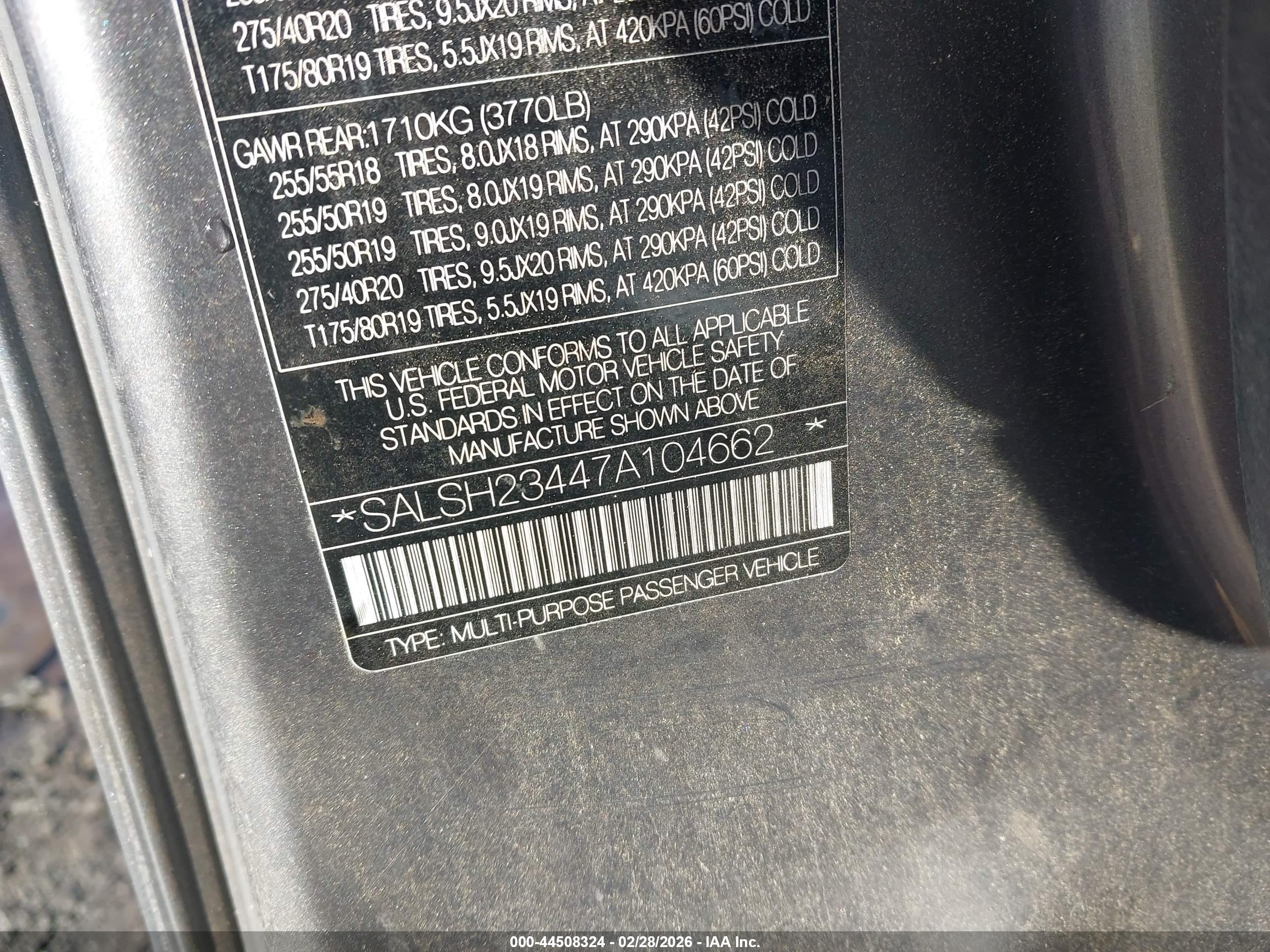 LAND ROVER image 9