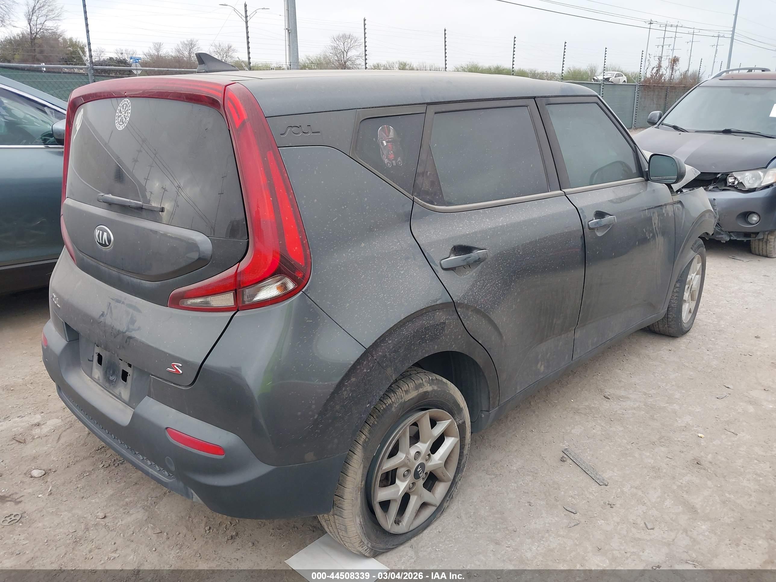 KIA SOUL image 4