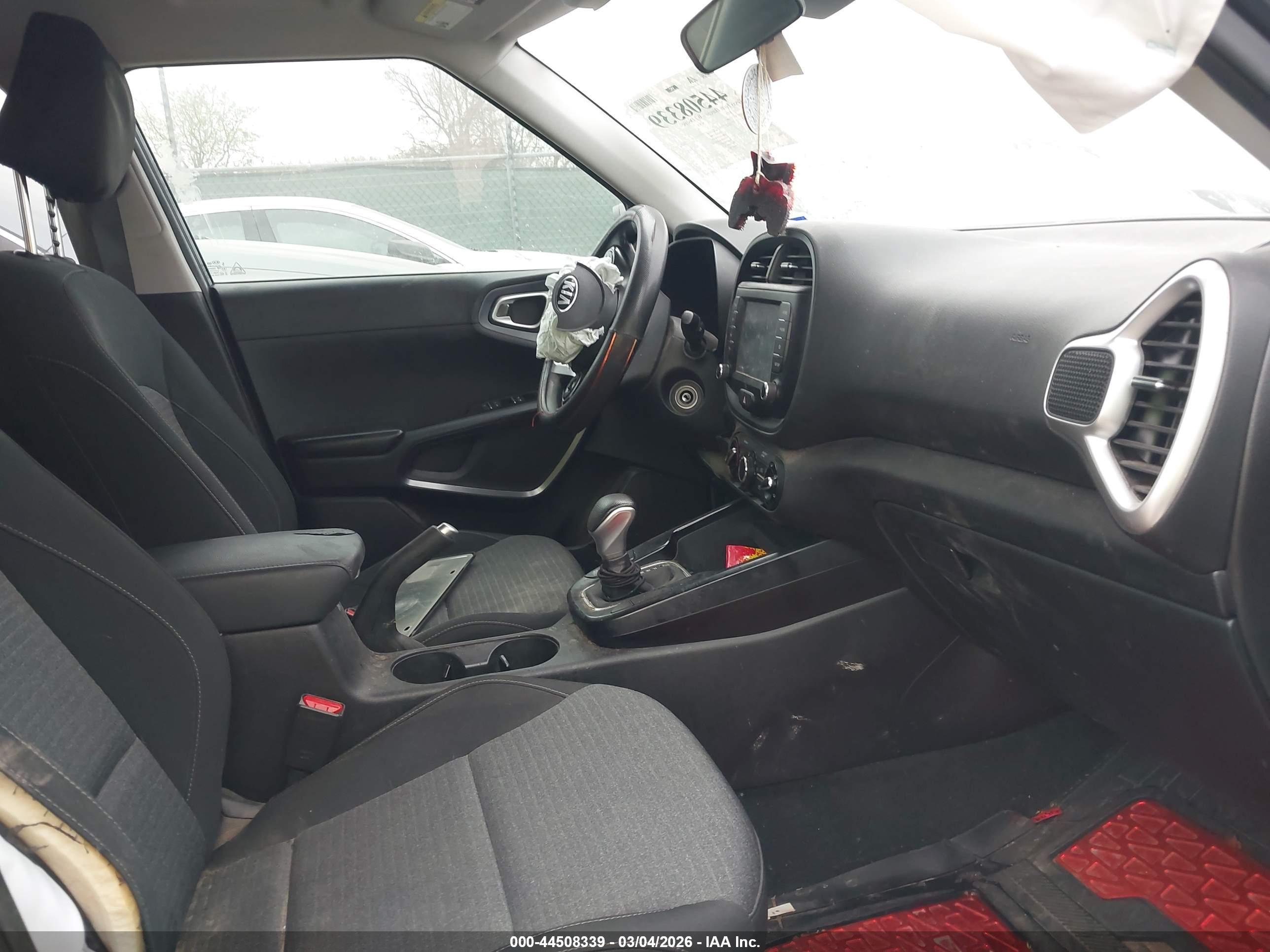 KIA SOUL image 5