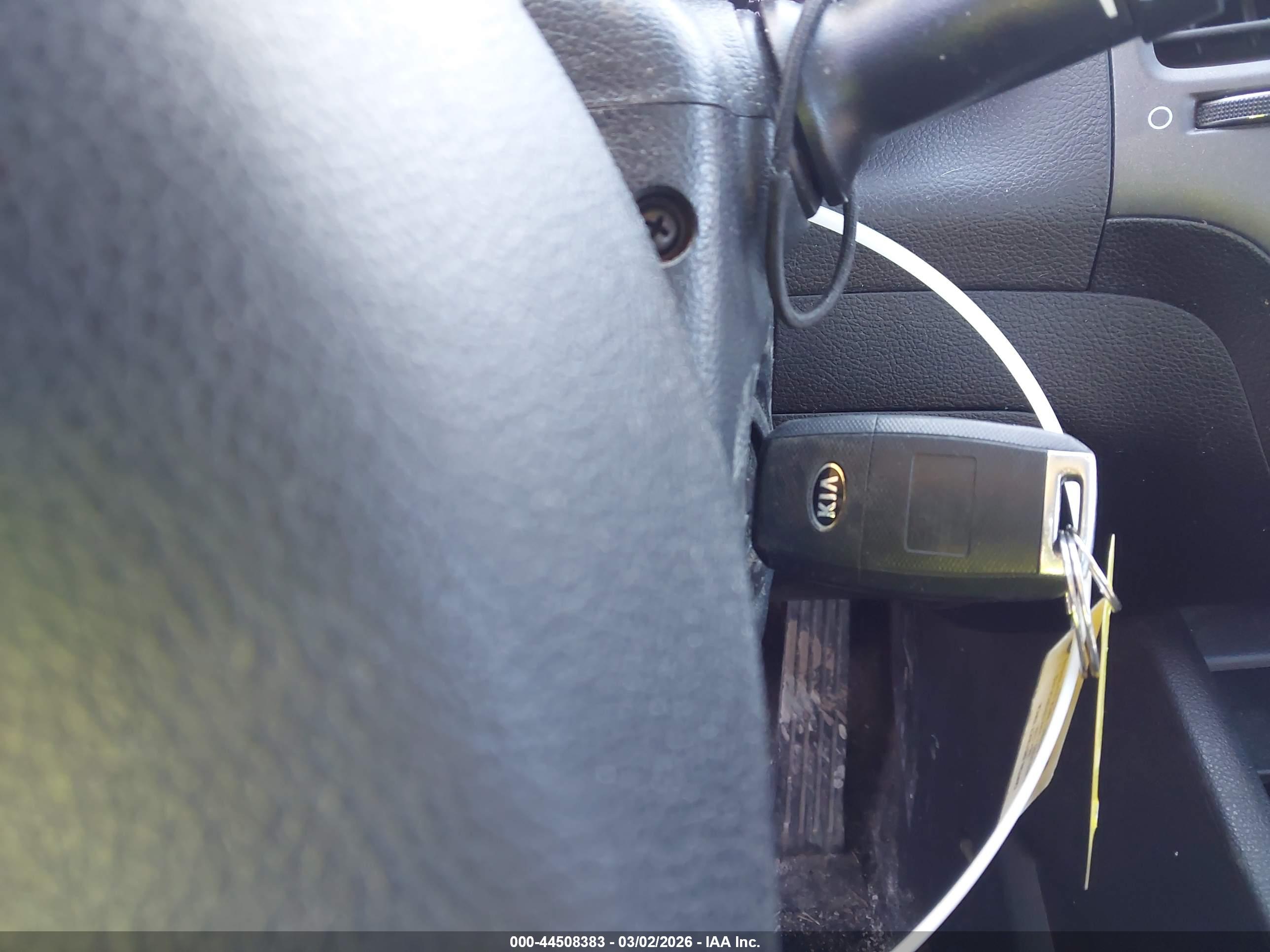 KIA FORTE image 11