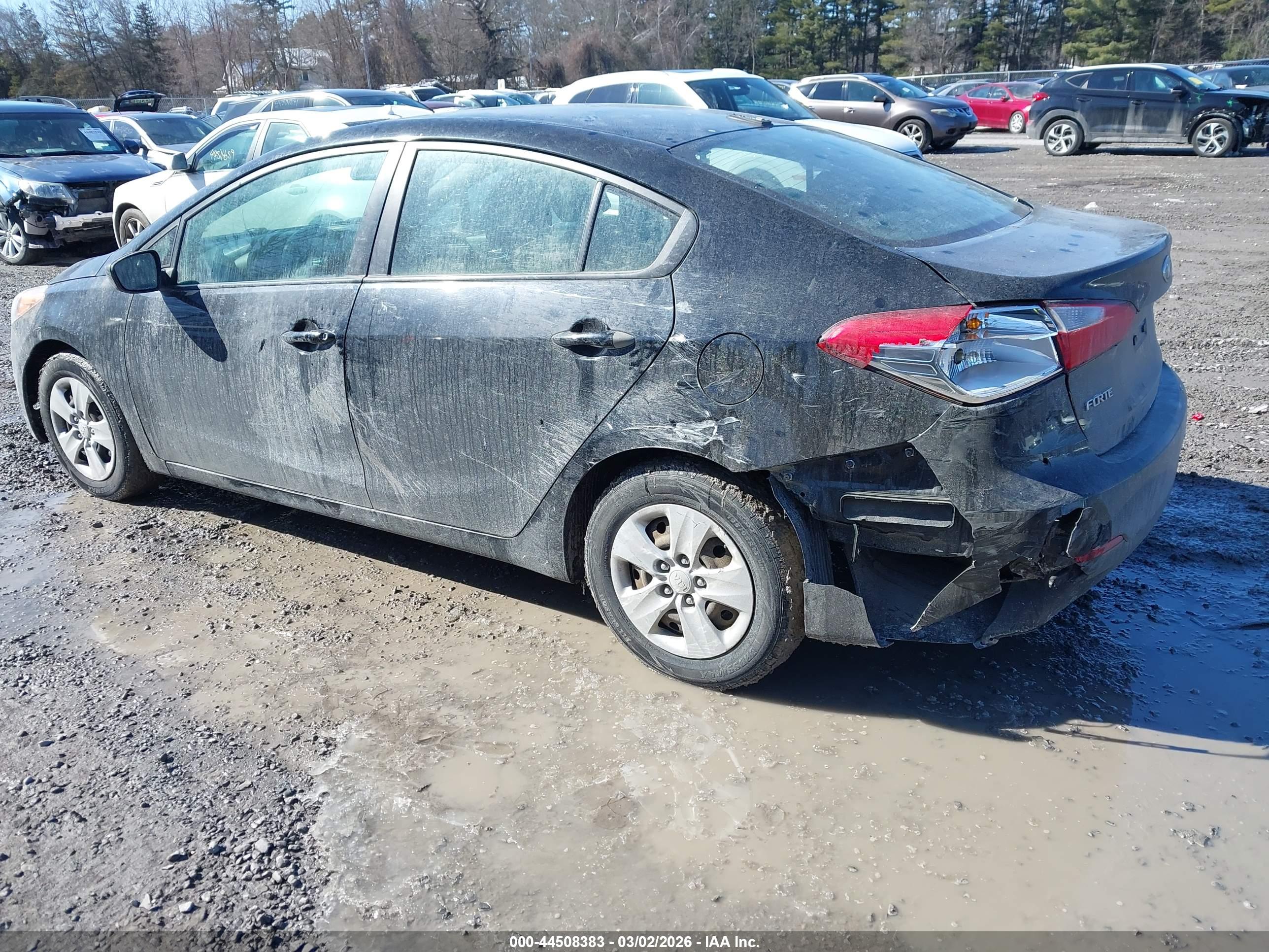 KIA FORTE image 3