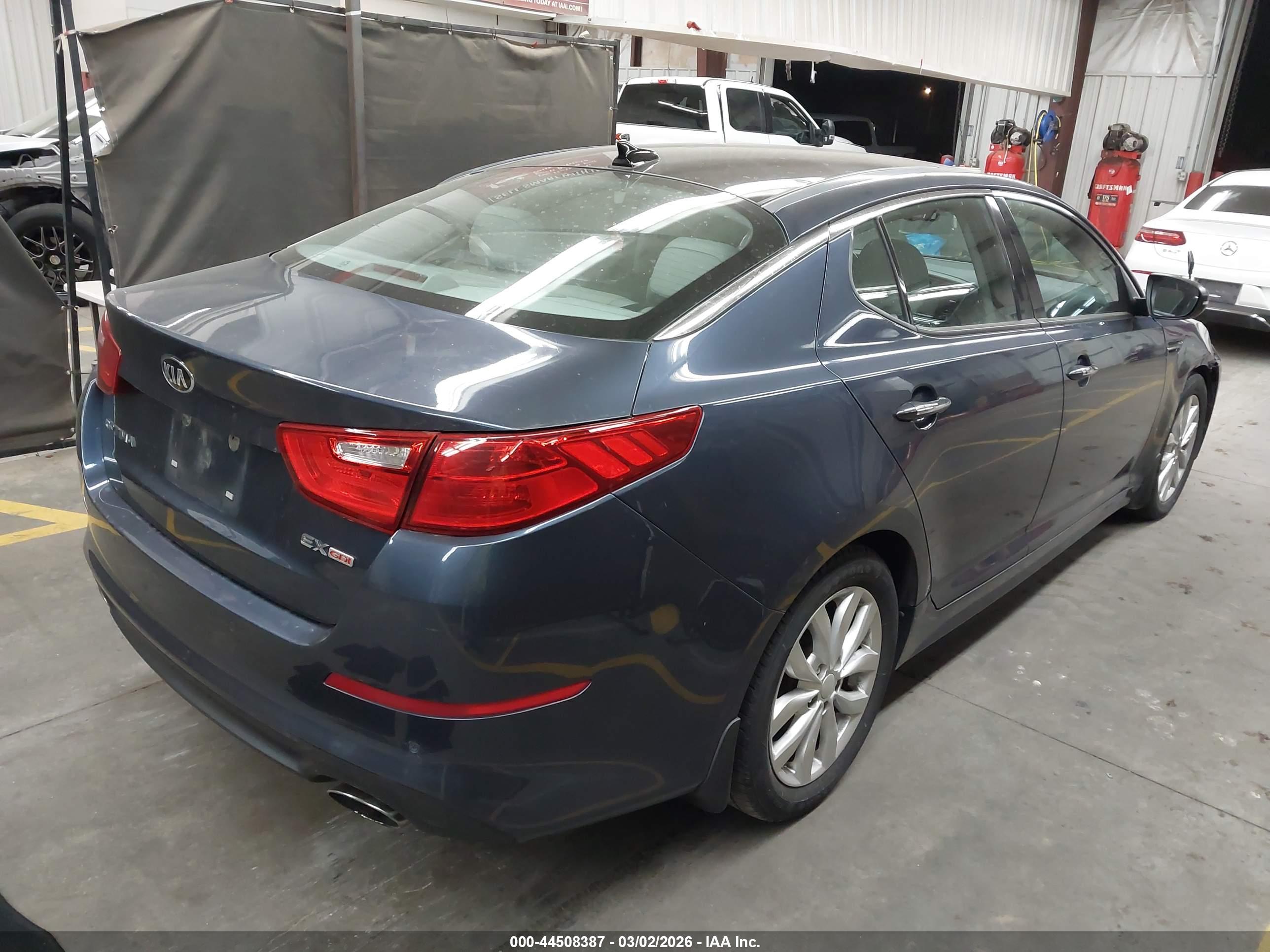 KIA OPTIMA image 4