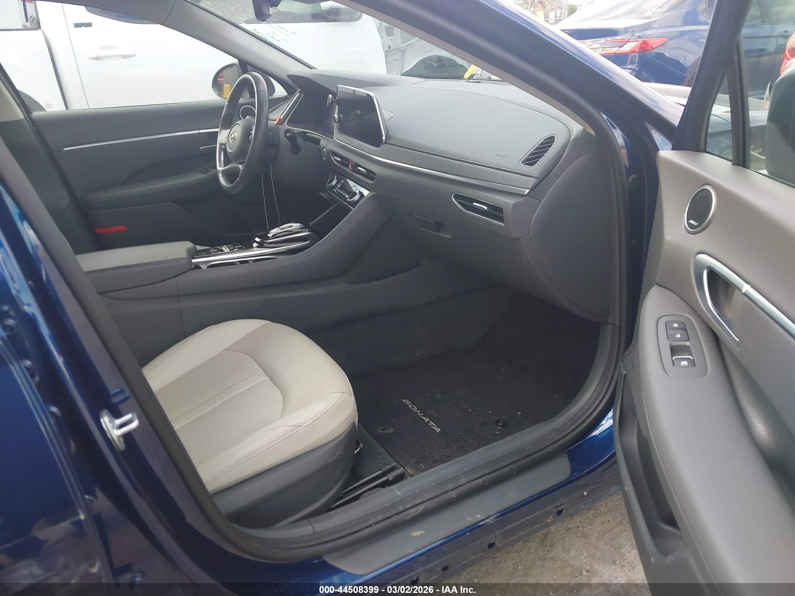 HYUNDAI SONATA image 5