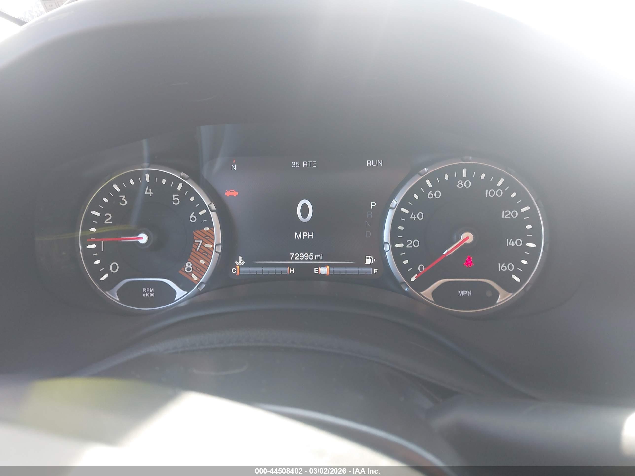 JEEP RENEGADE image 7