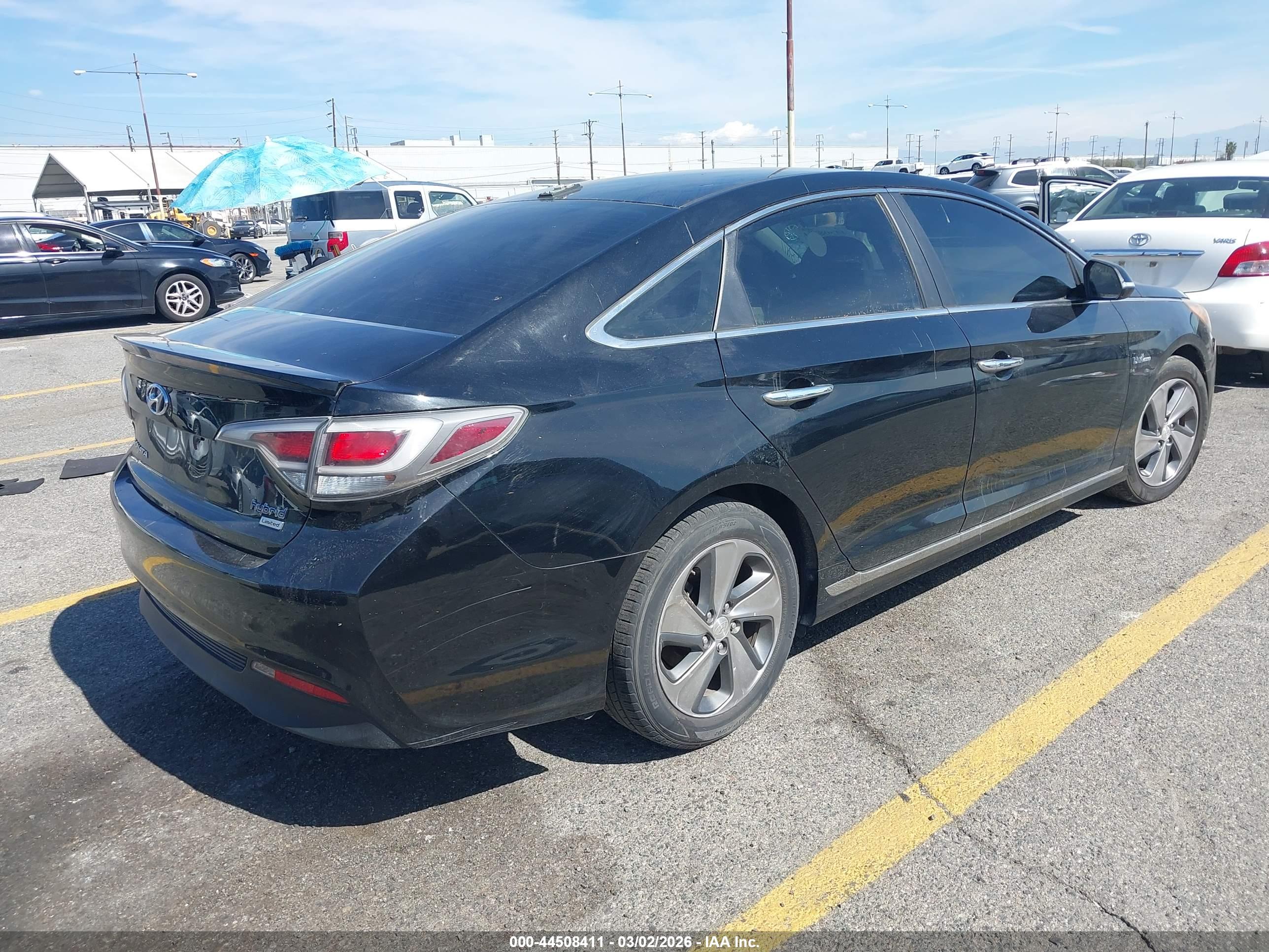 HYUNDAI SONATA image 4