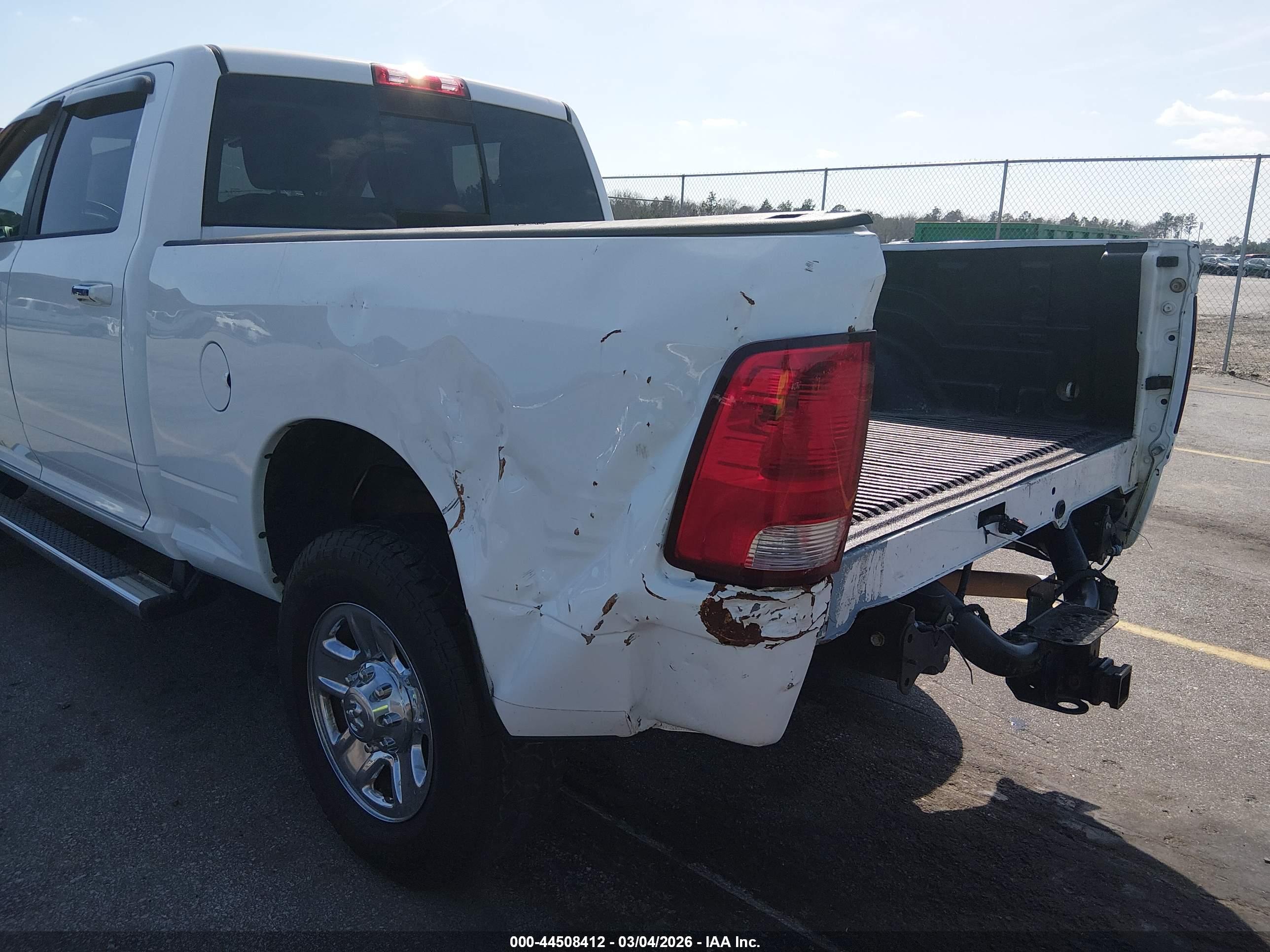 RAM 2500 image 6