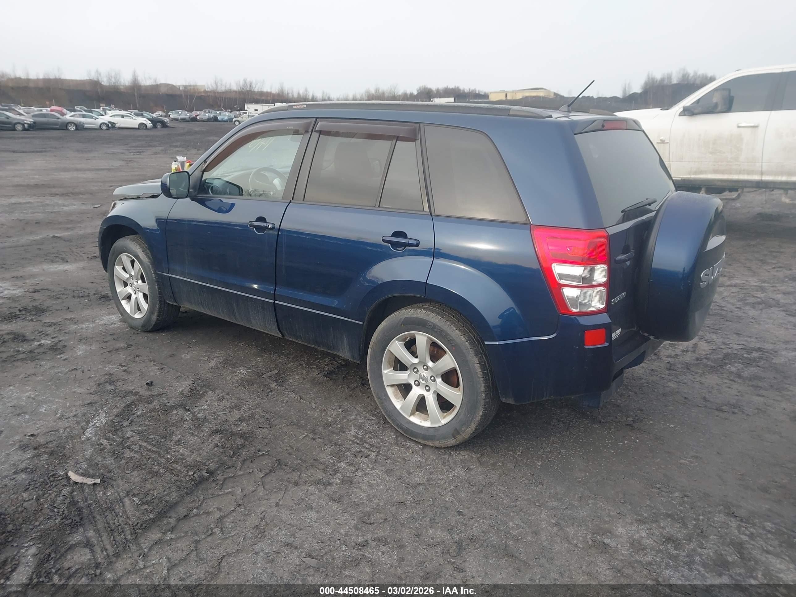 SUZUKI GRAND image 3