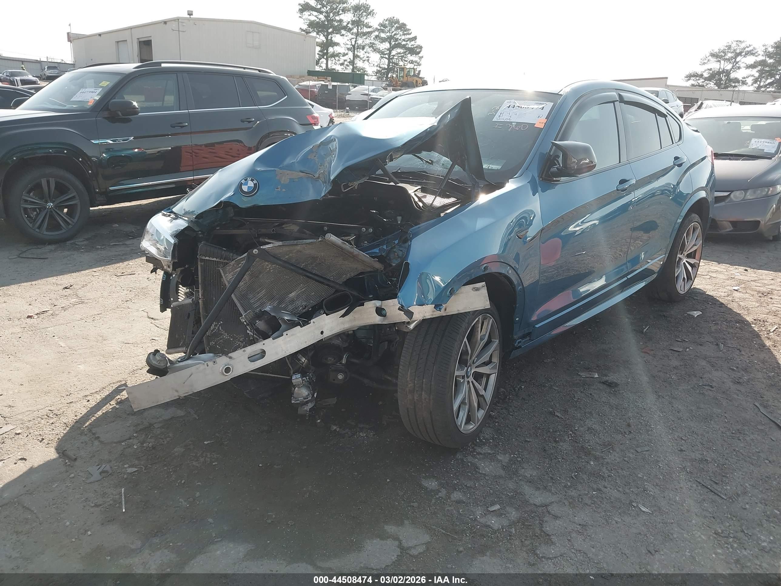 BMW X4 image 2