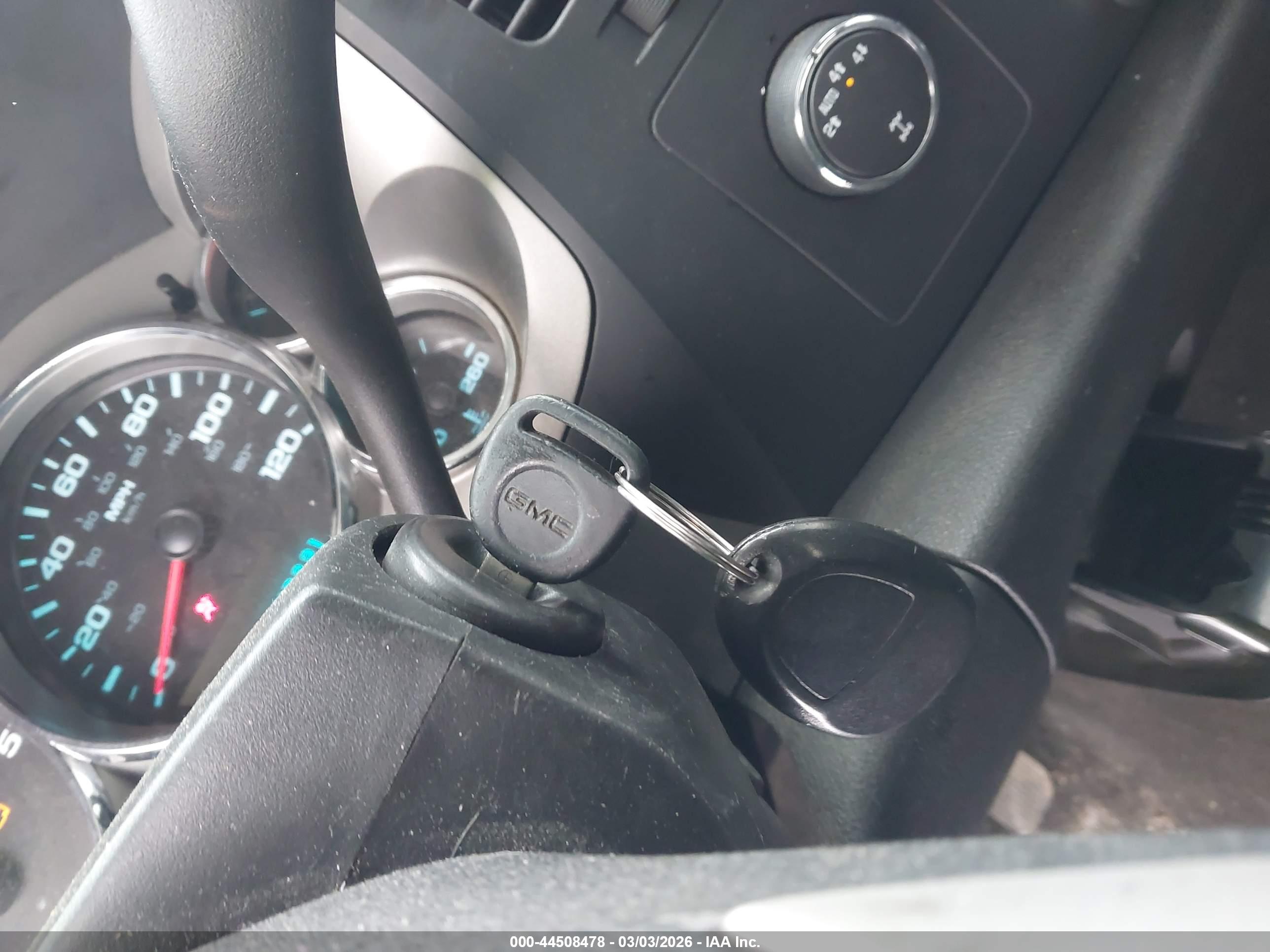 GMC SIERRA image 11