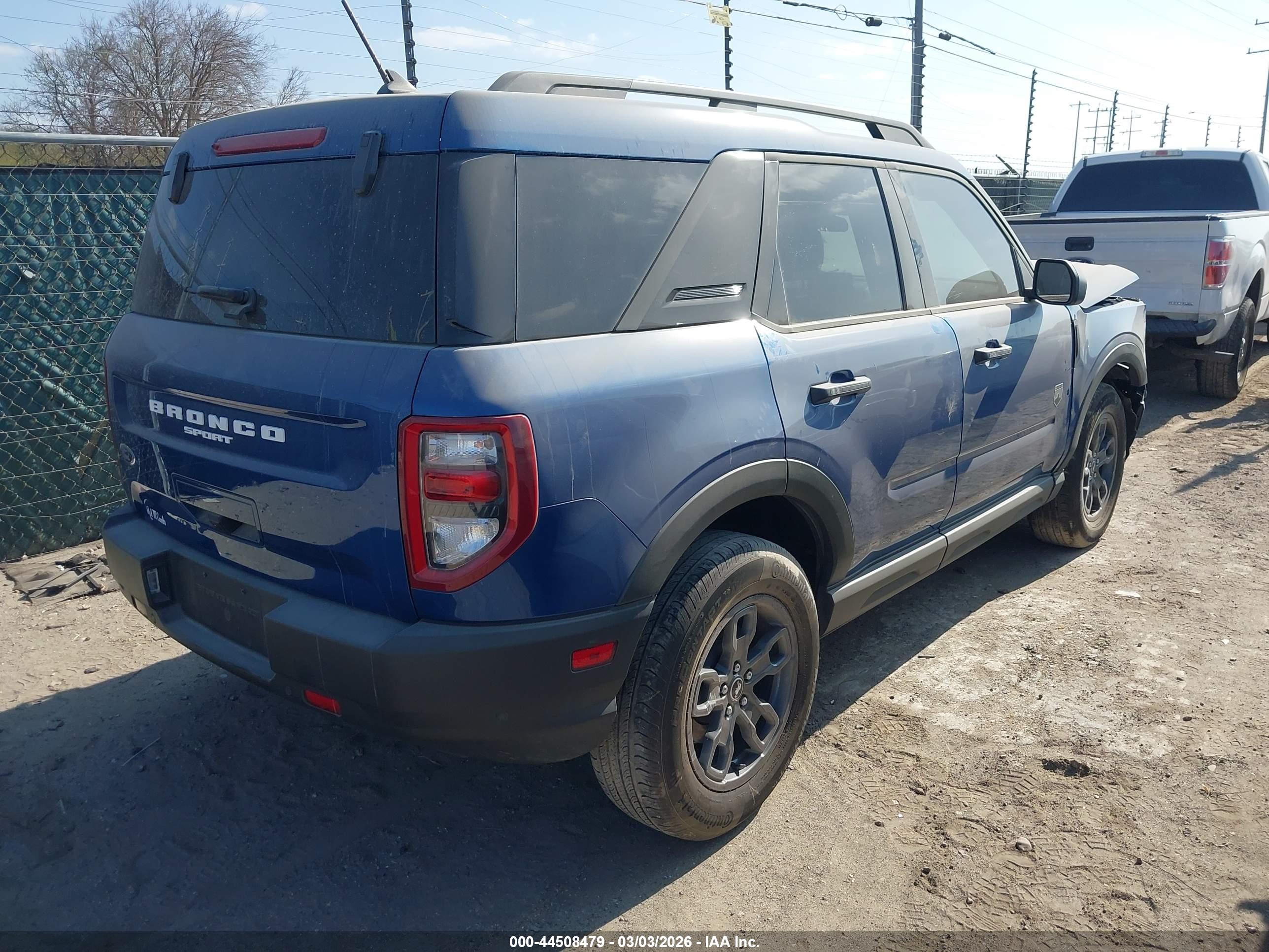 FORD BRONCO image 4
