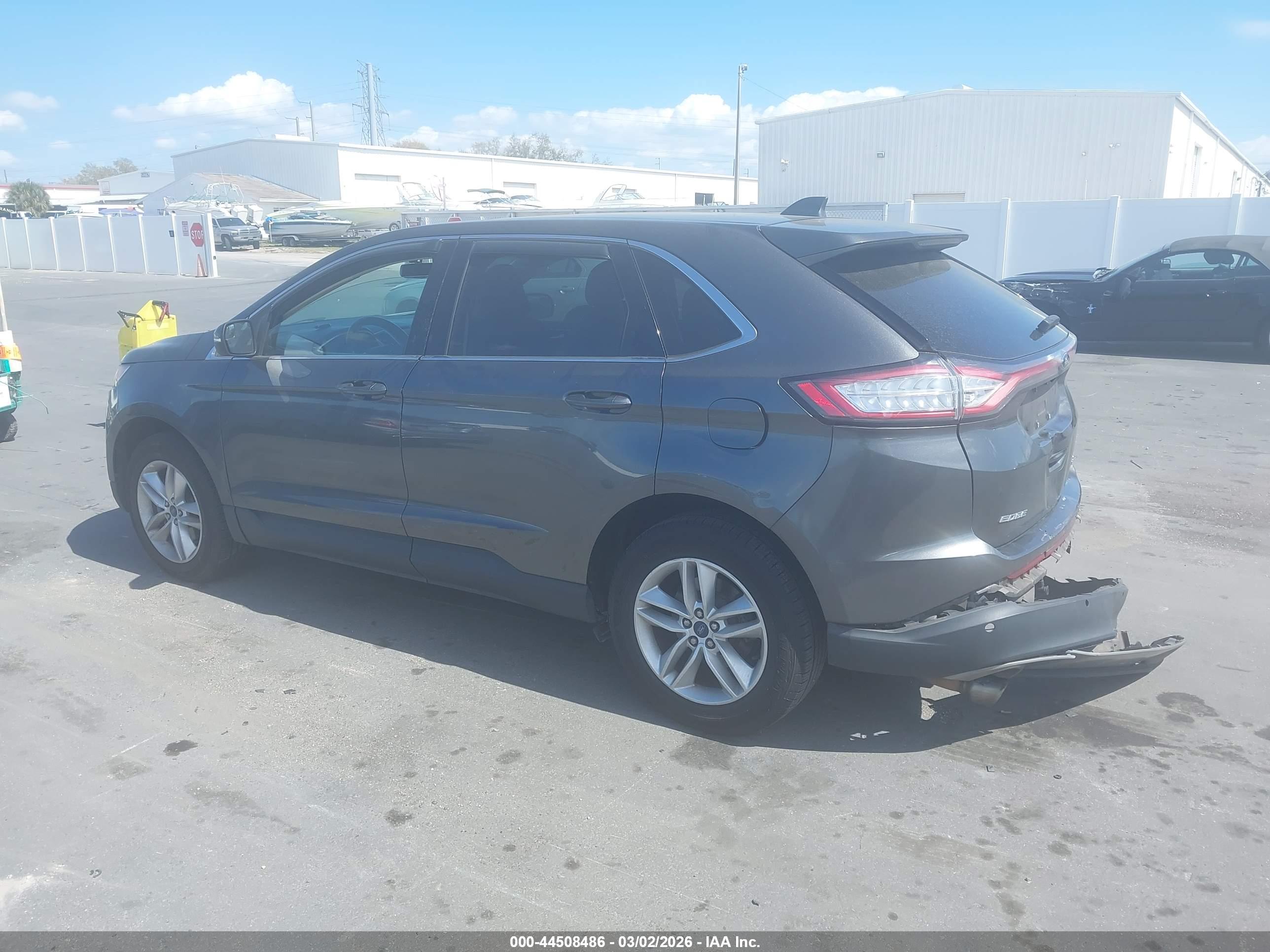 FORD EDGE image 3