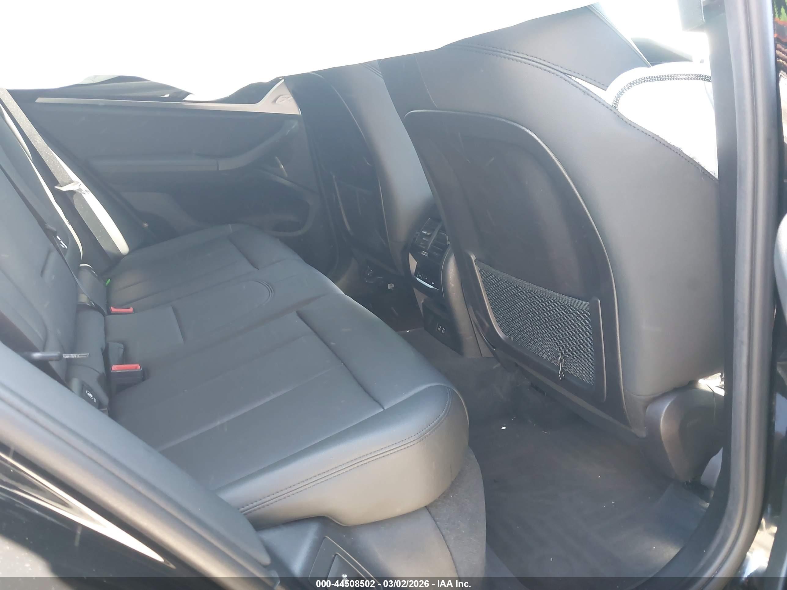 BMW X3 image 8