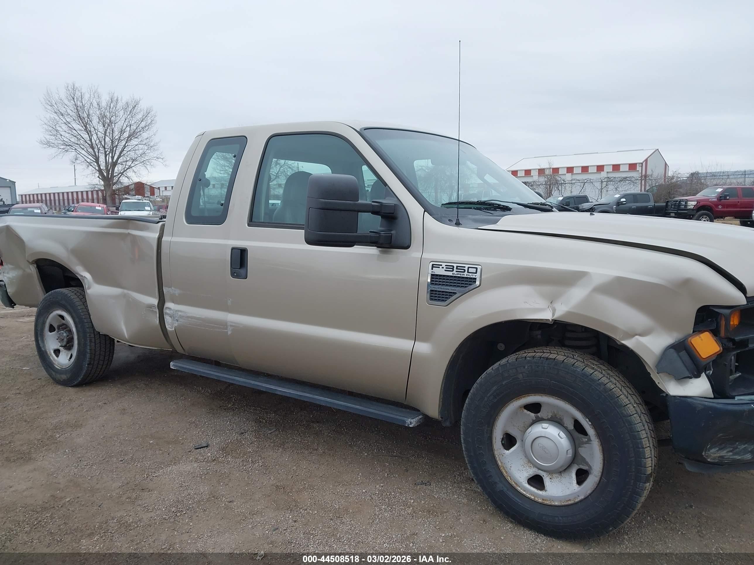 FORD F-350 image 6