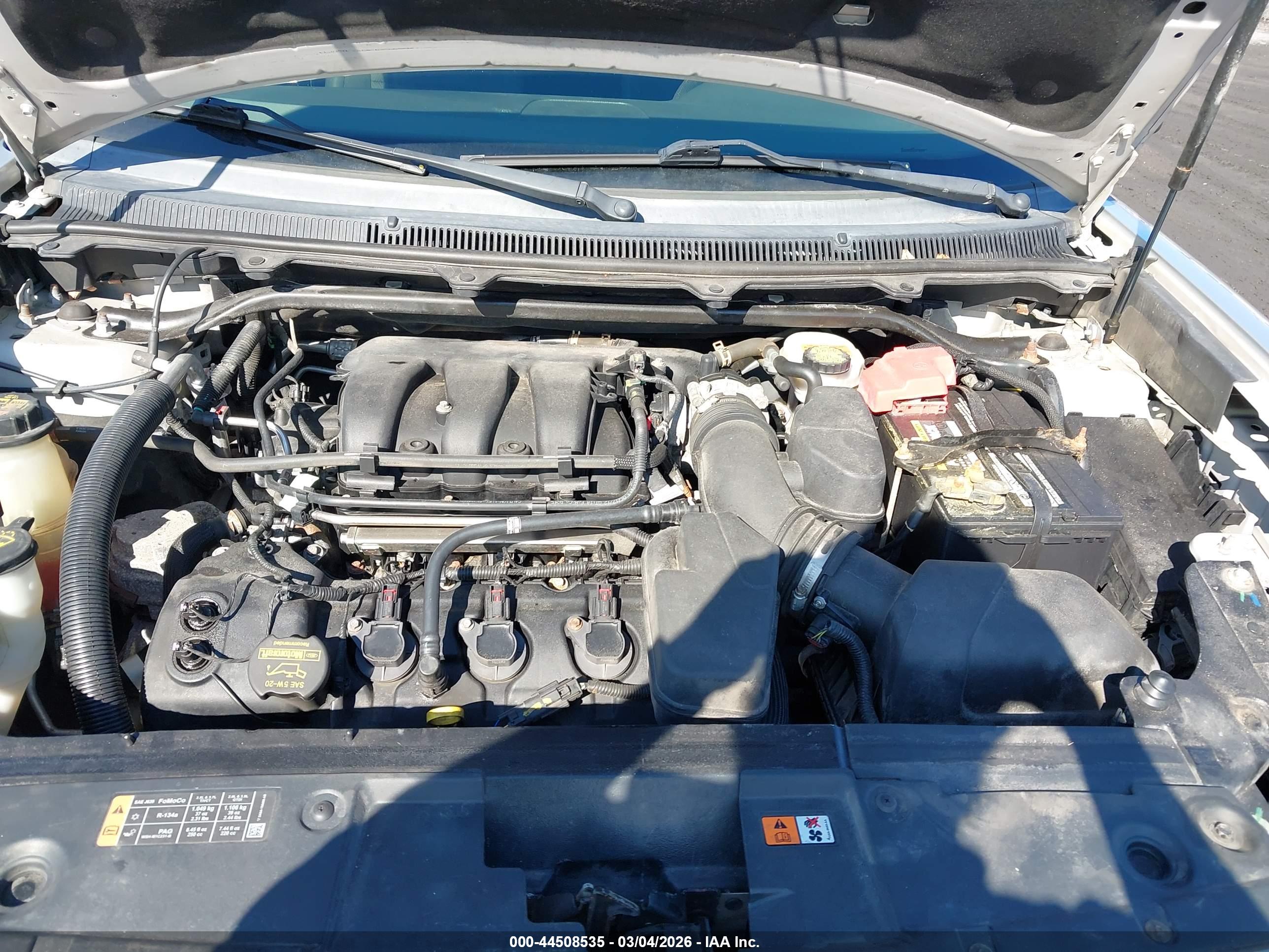 FORD FLEX image 10