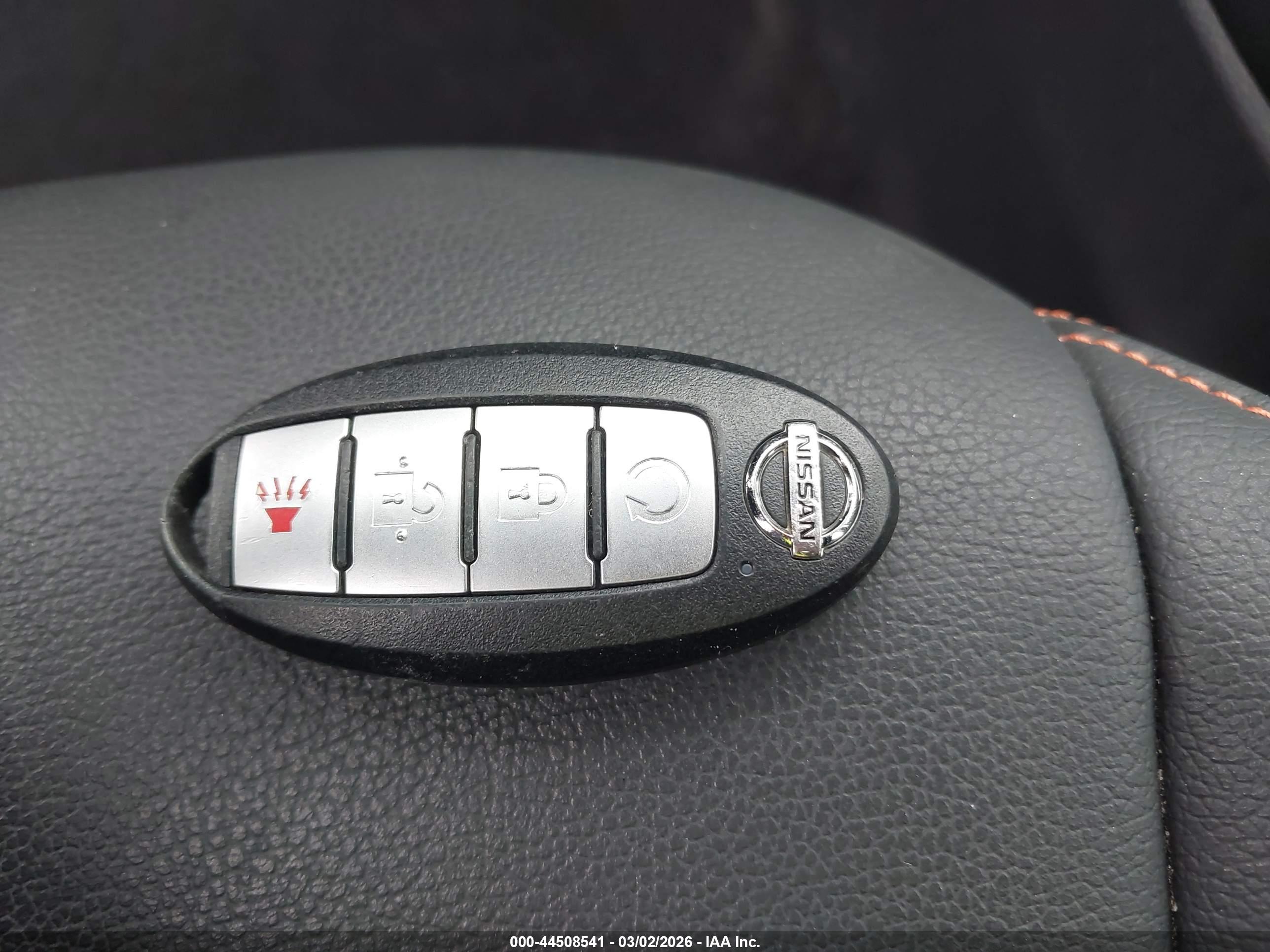 NISSAN KICKS image 11