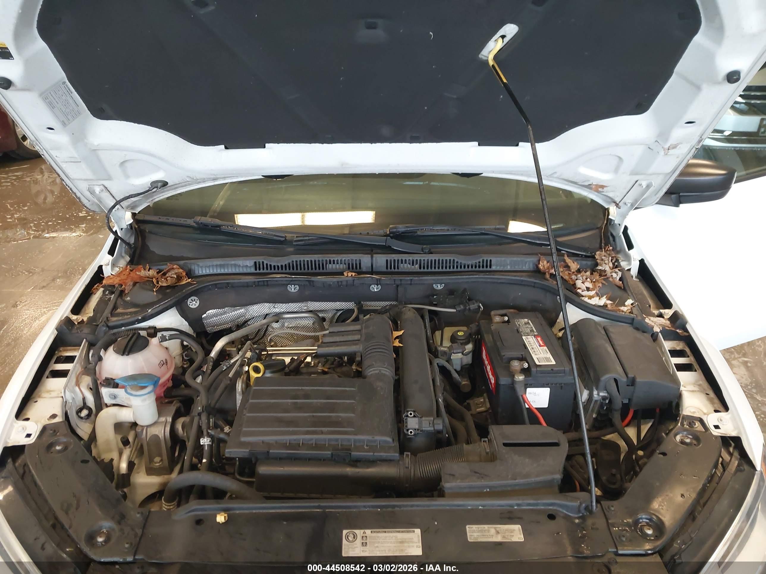 VOLKSWAGEN JETTA image 10