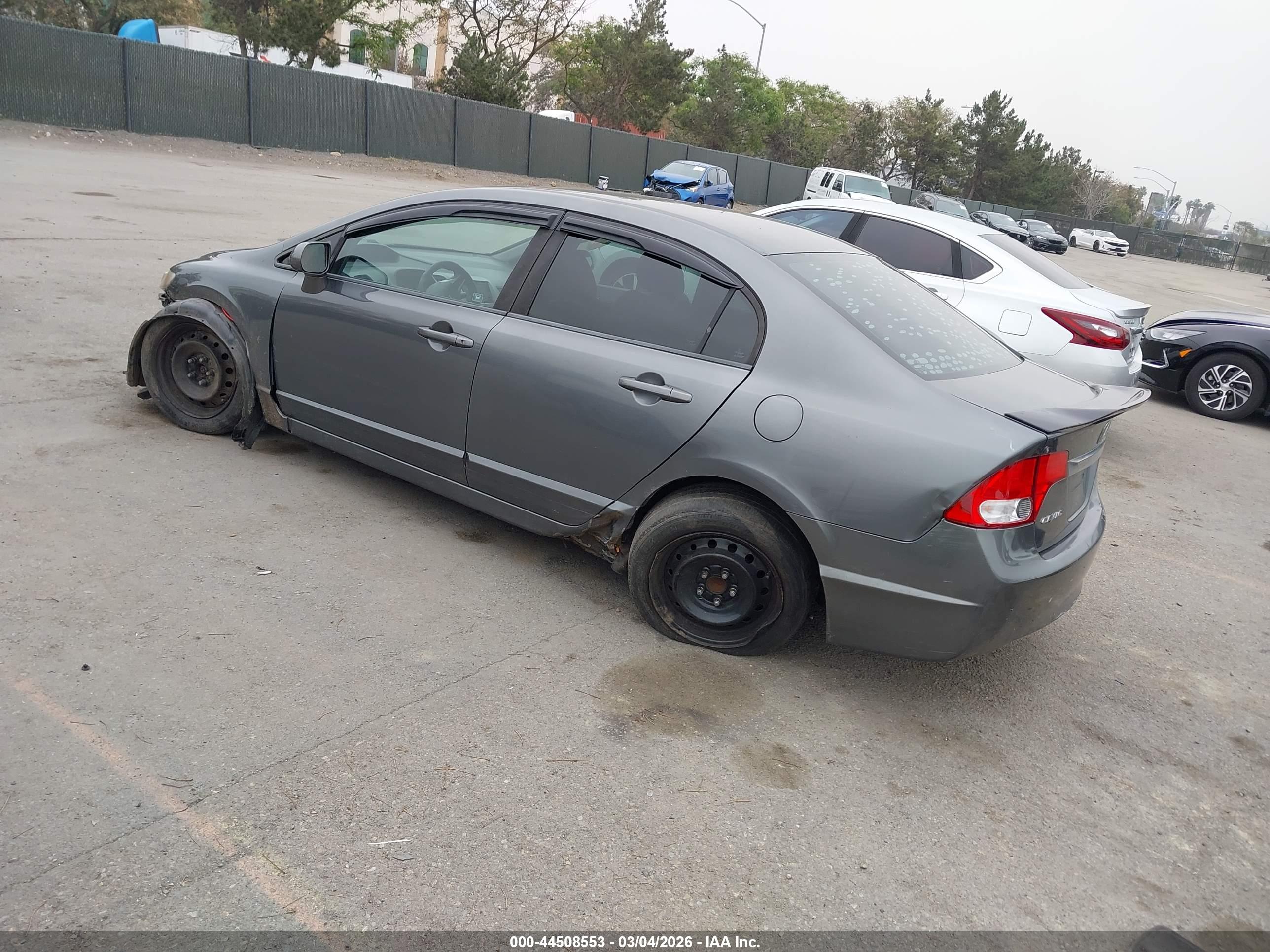 HONDA CIVIC image 3