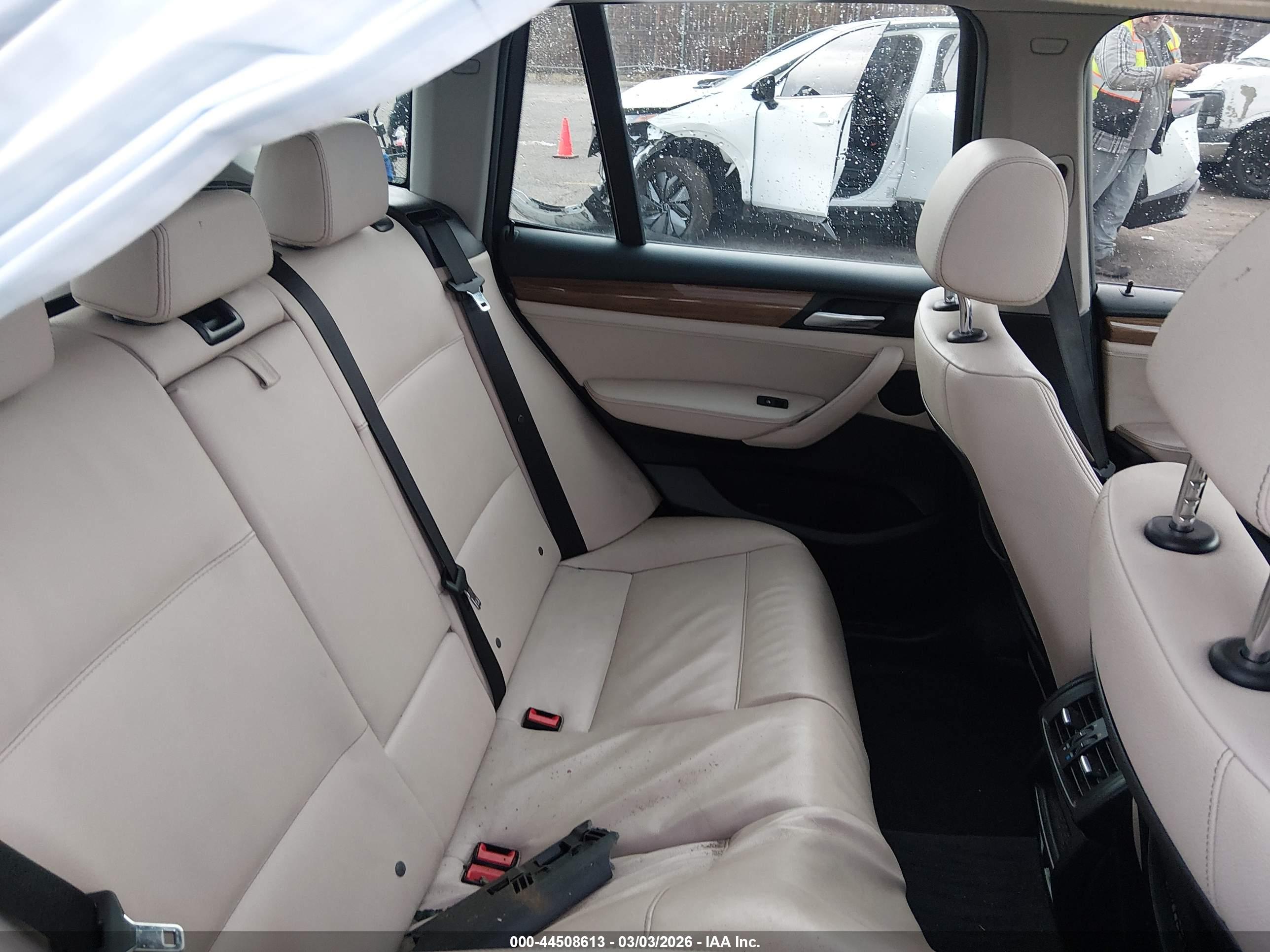 BMW X3 image 8