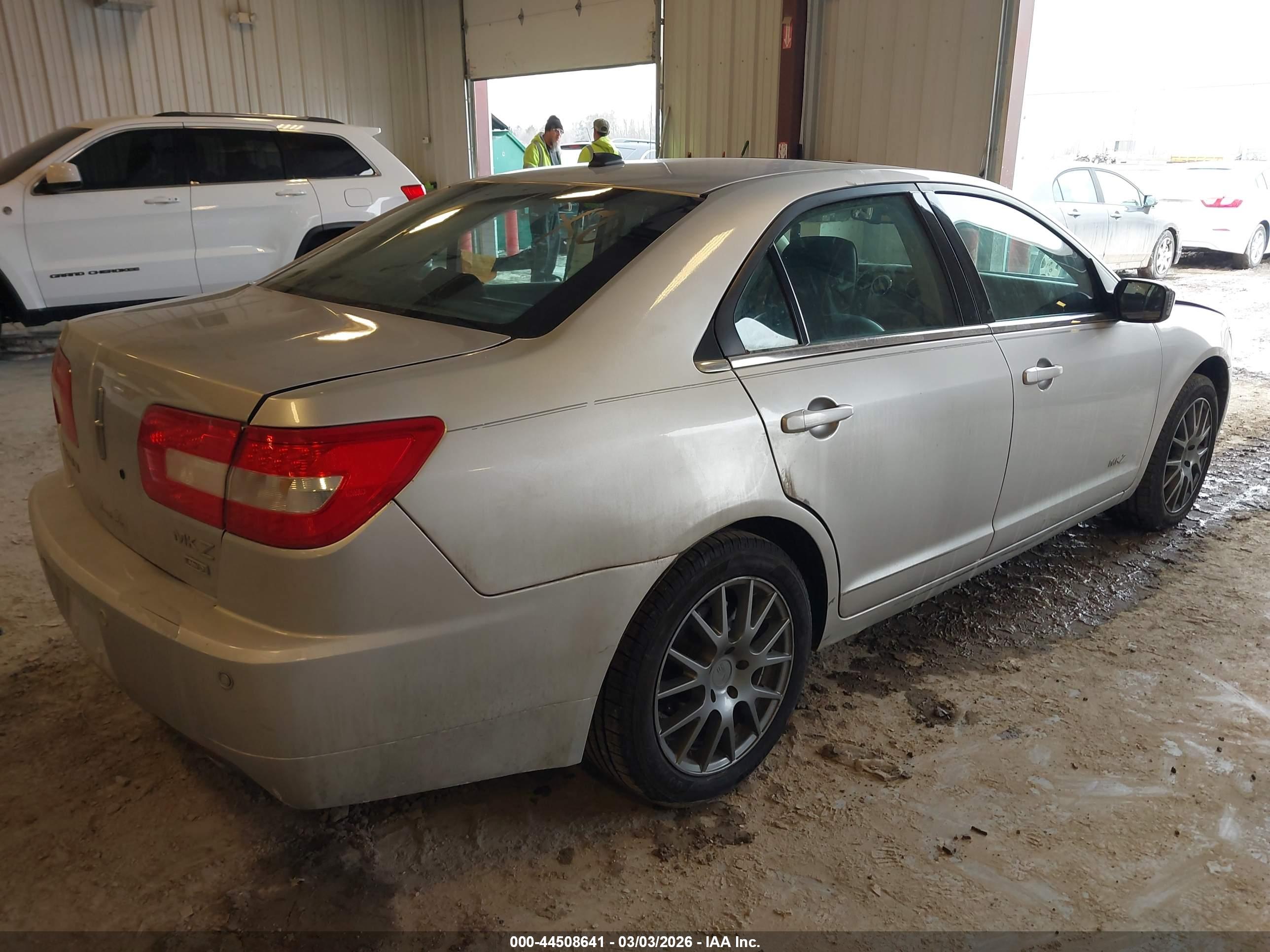 LINCOLN MKZ image 4