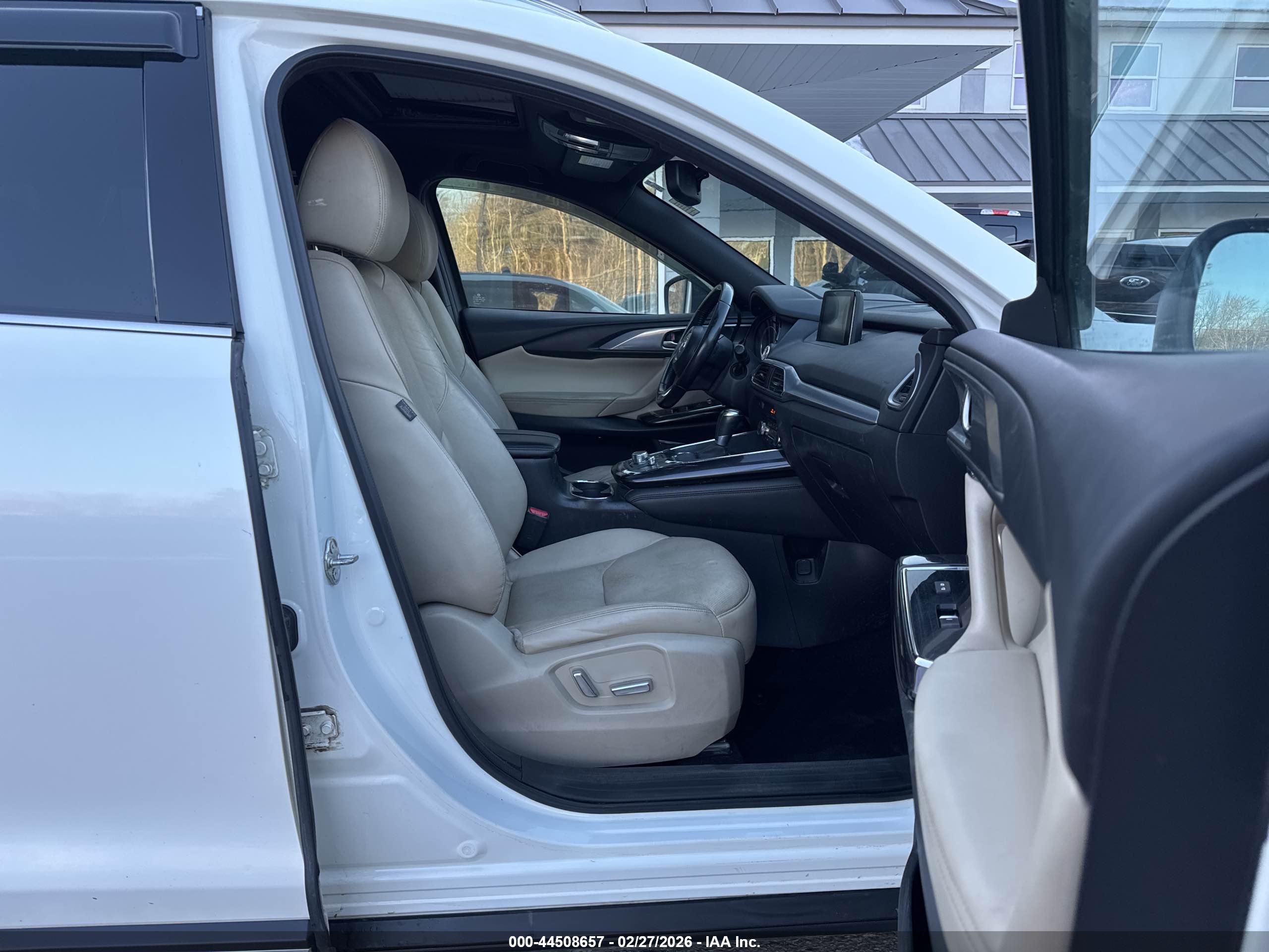 MAZDA CX-9 image 5