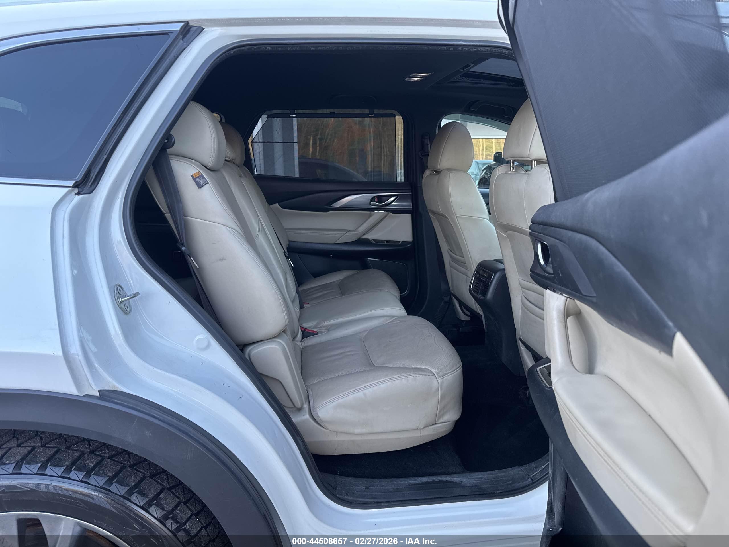 MAZDA CX-9 image 8