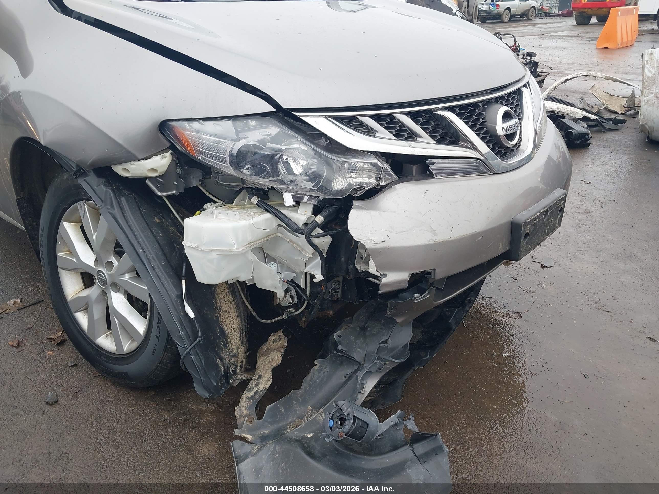 NISSAN MURANO image 6