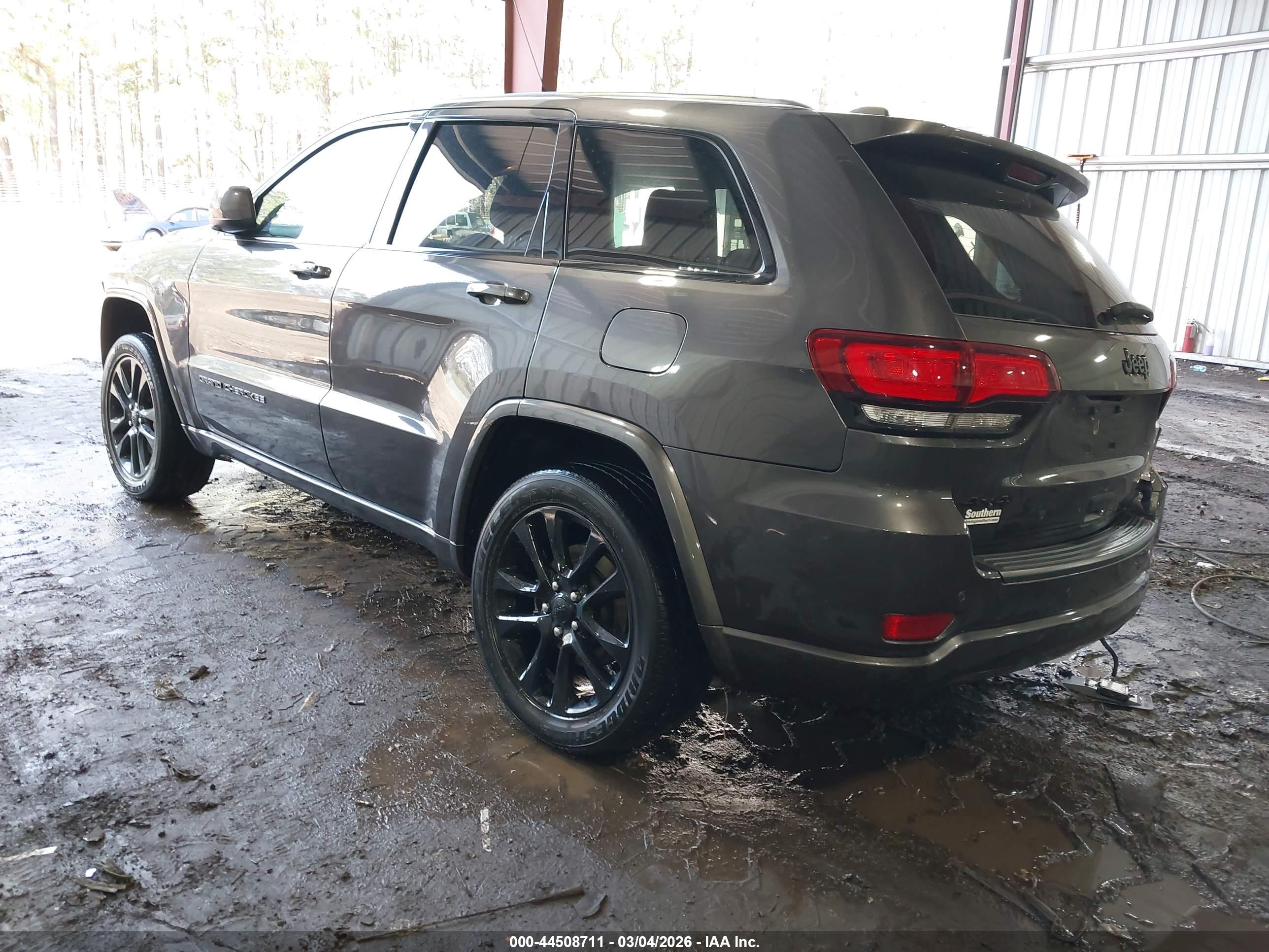 JEEP GRAND image 3