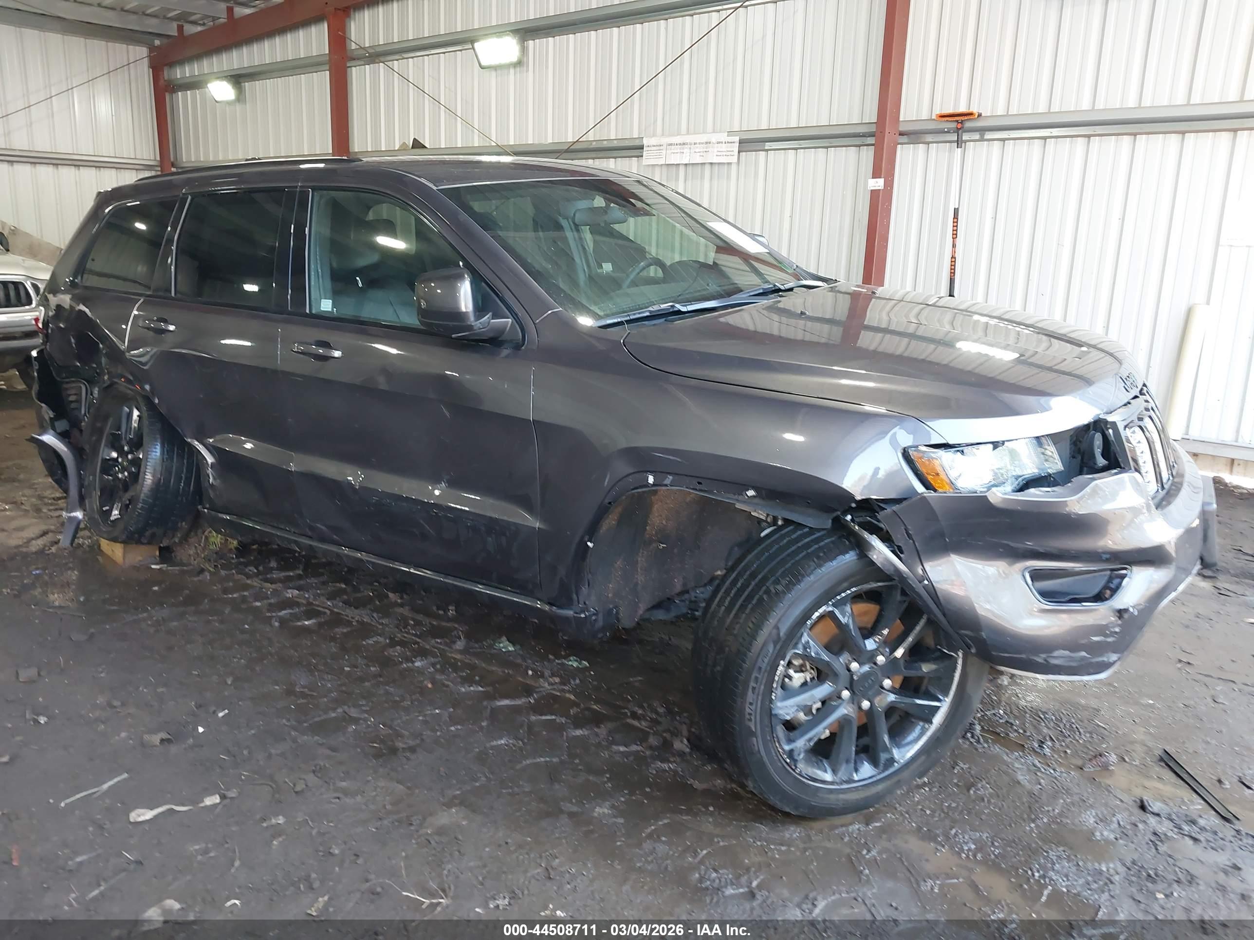 JEEP GRAND image 6