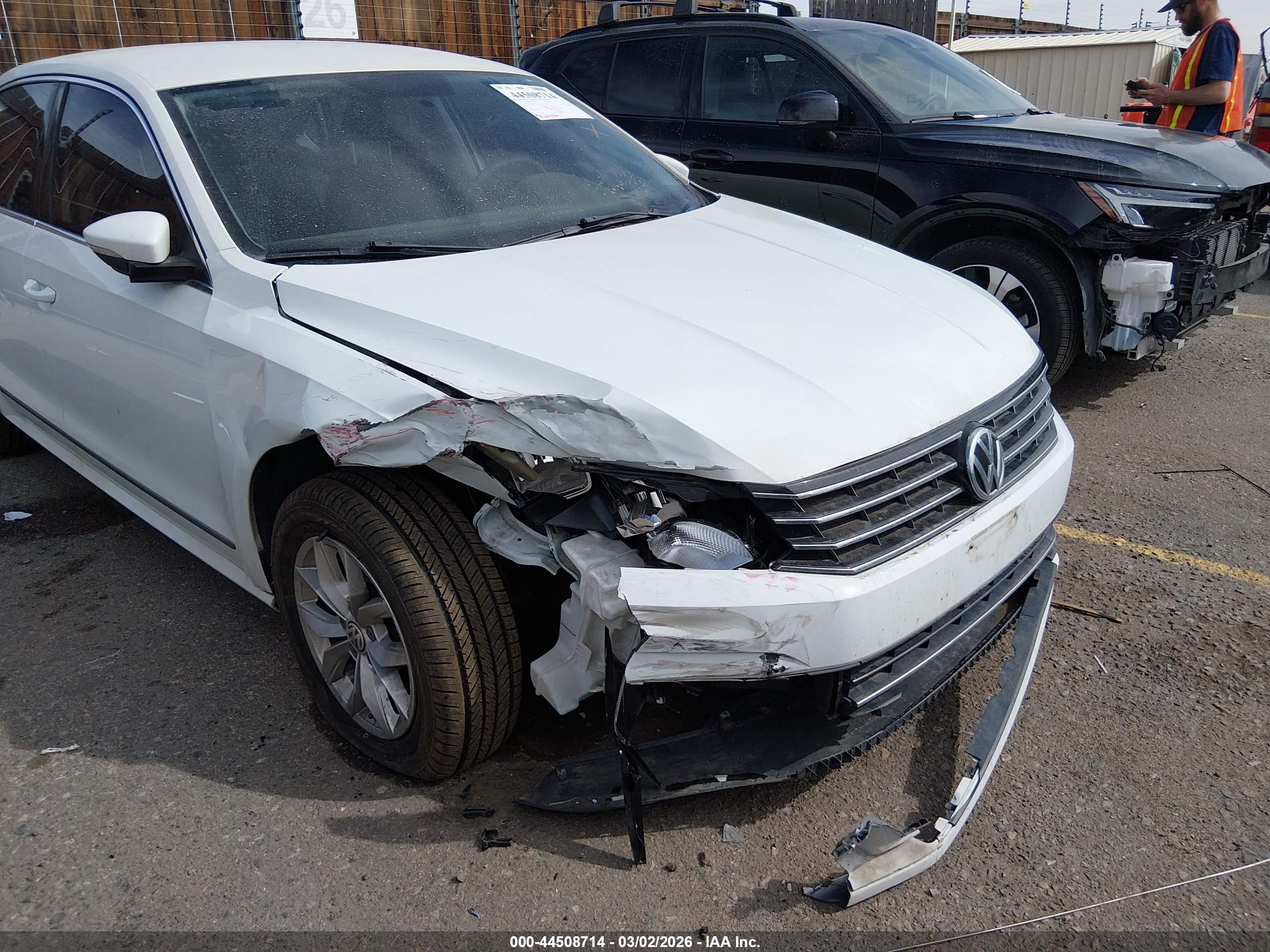 VOLKSWAGEN PASSAT image 6