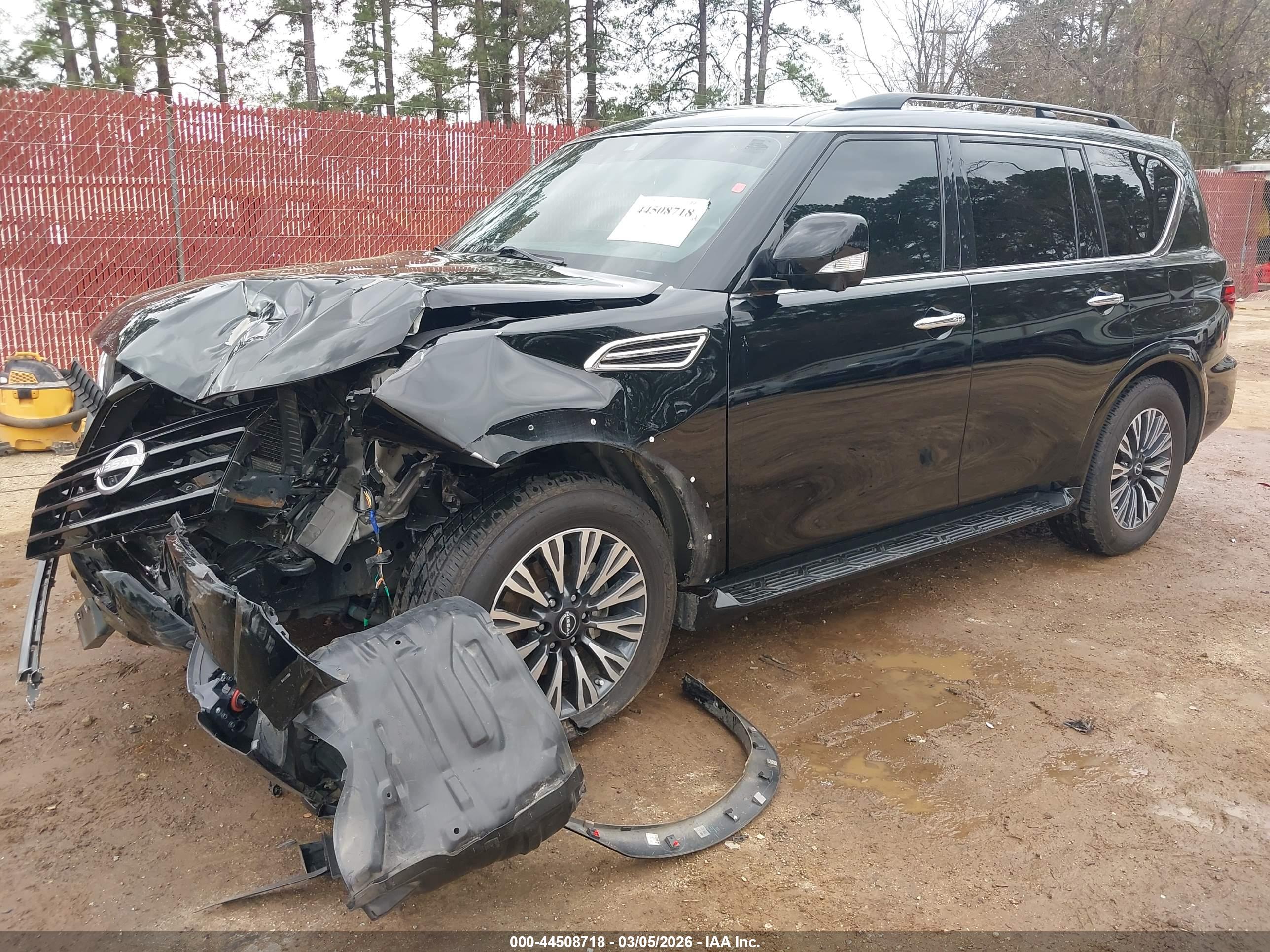 NISSAN ARMADA image 2