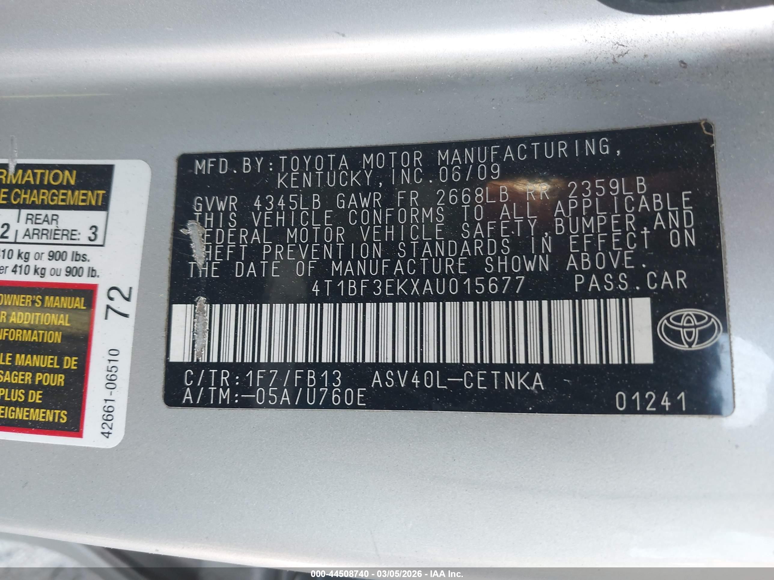TOYOTA CAMRY image 9