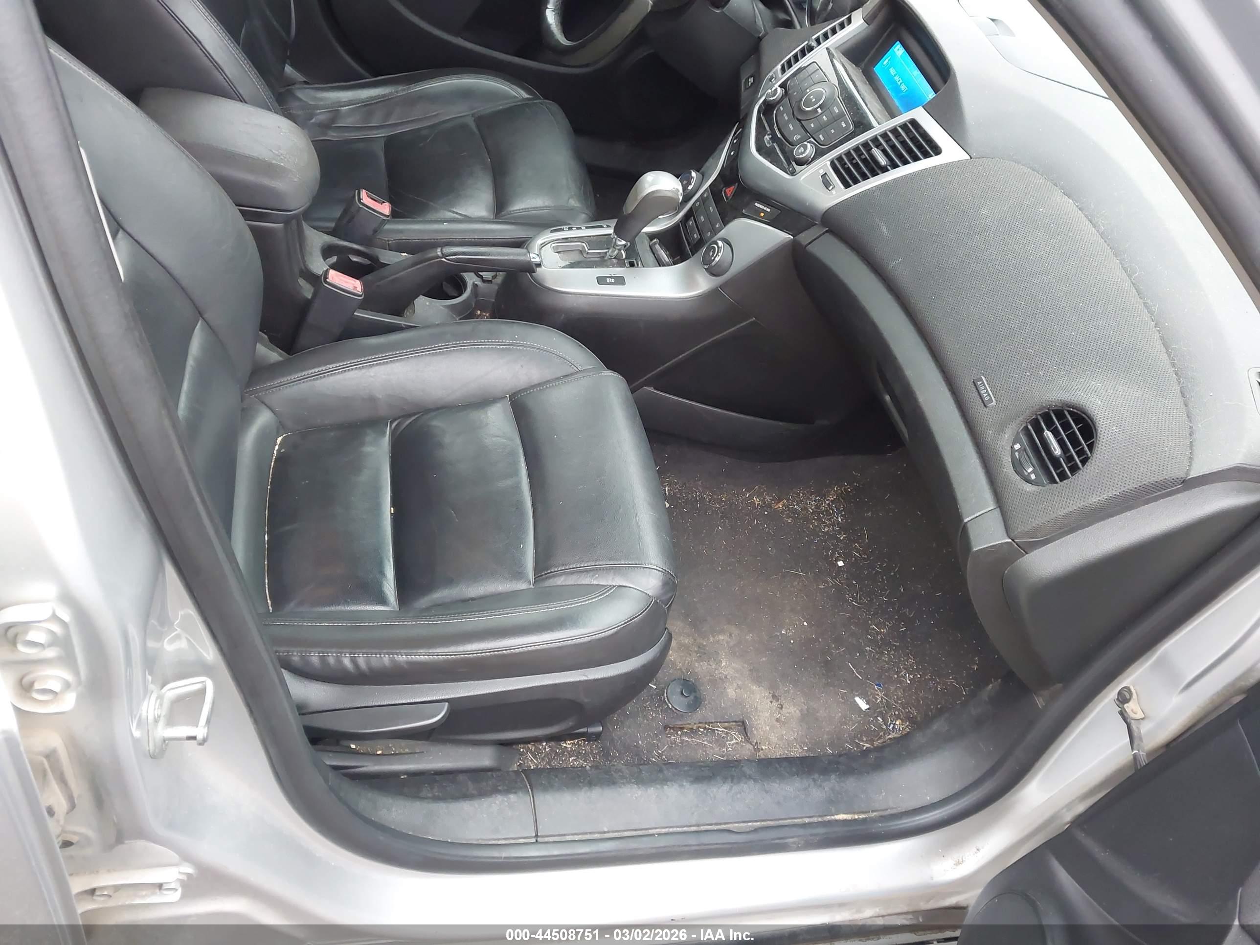 CHEVROLET CRUZE image 5