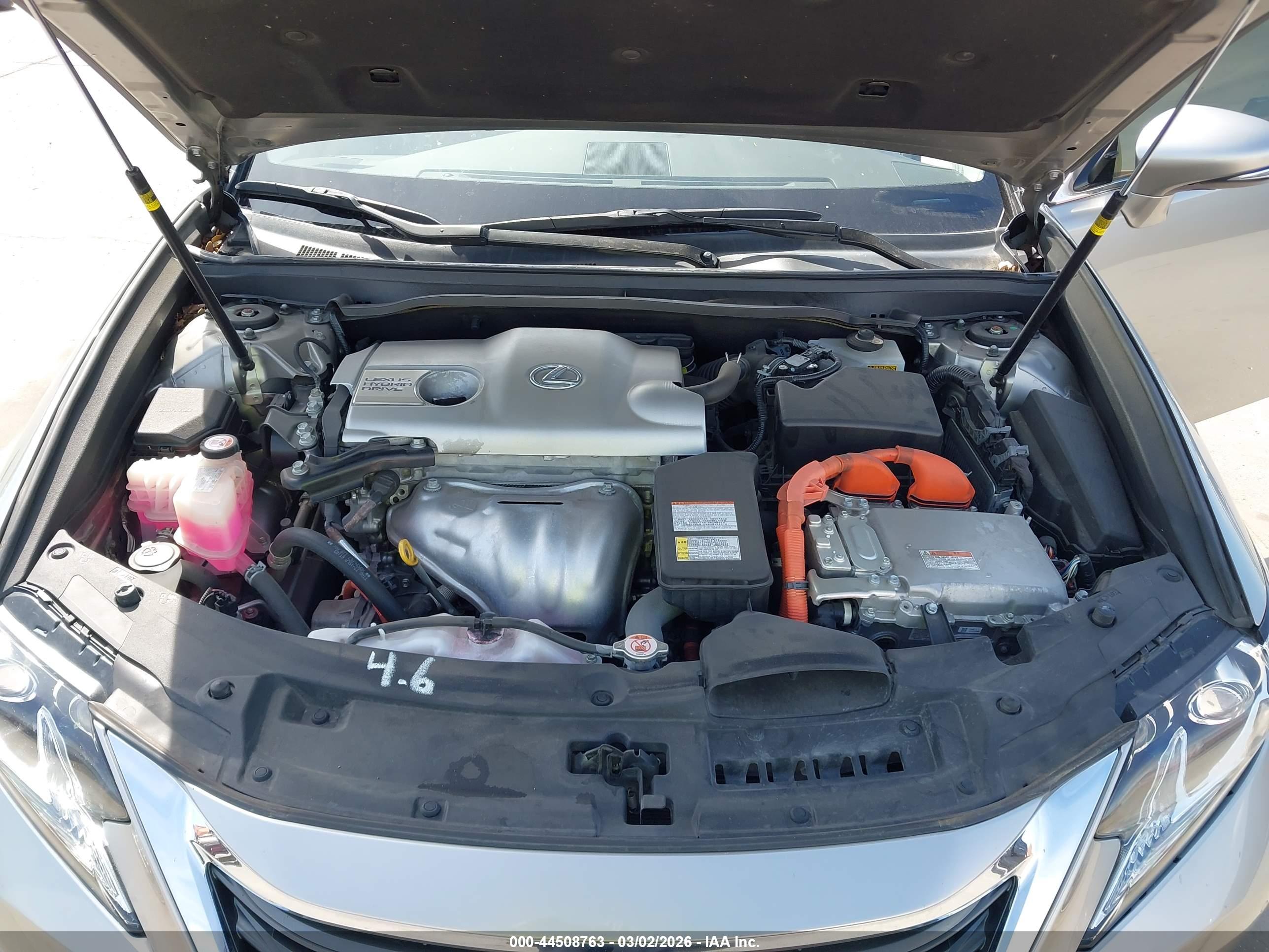 LEXUS ES image 10