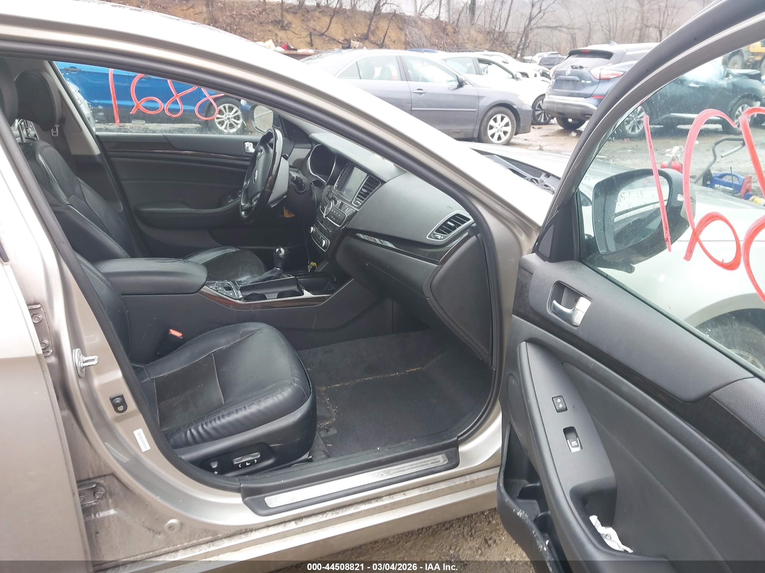 KIA CADENZA image 5