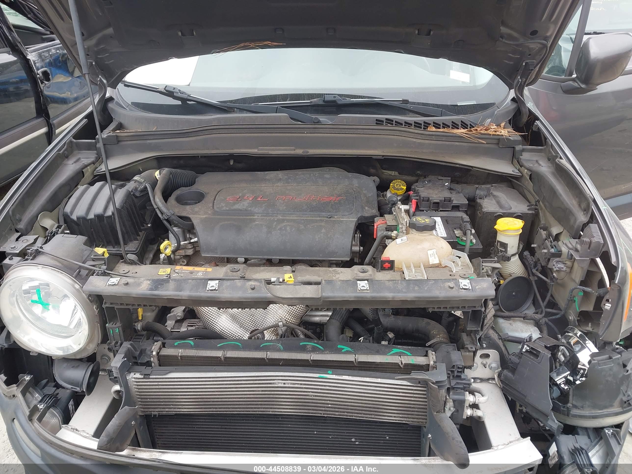 JEEP RENEGADE image 10