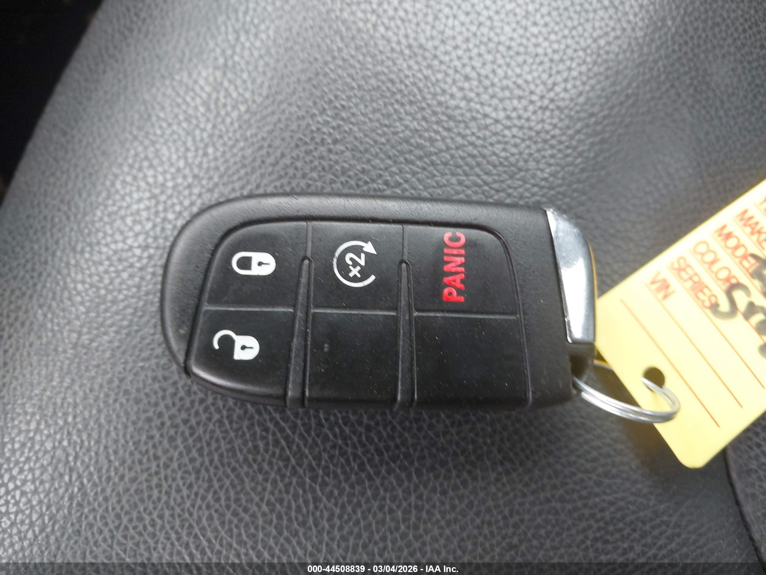 JEEP RENEGADE image 11