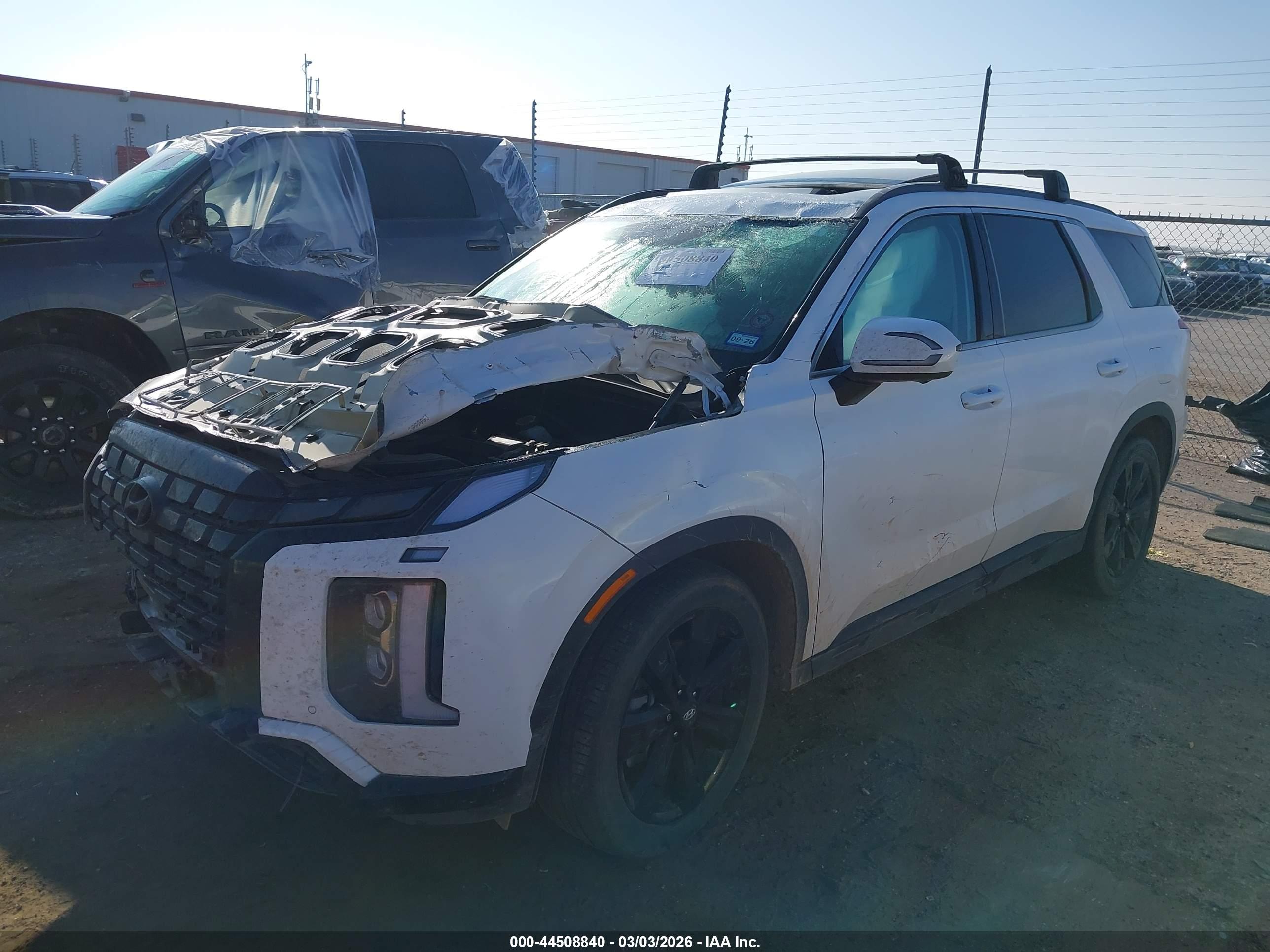 HYUNDAI PALISADE image 2