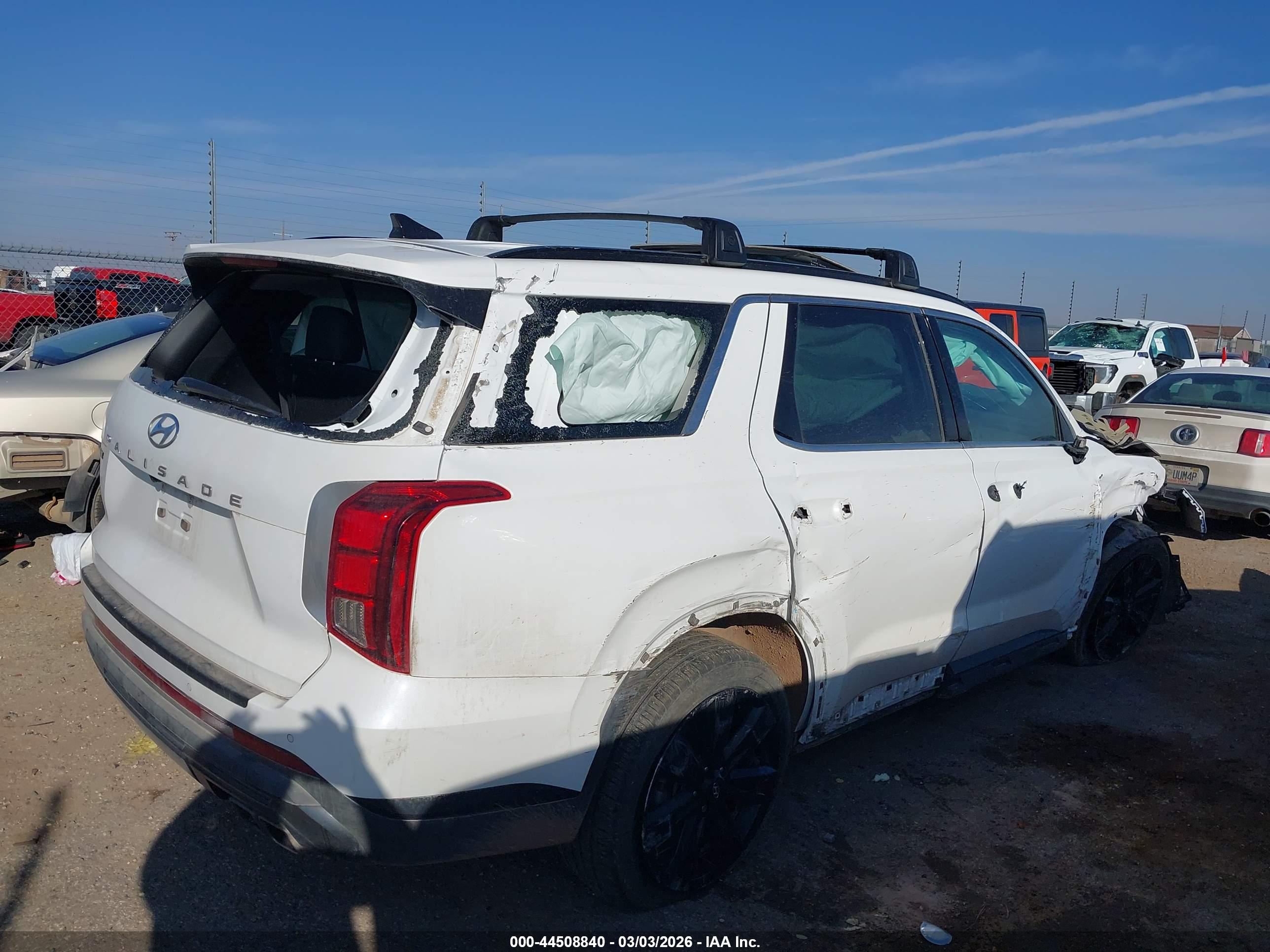 HYUNDAI PALISADE image 4