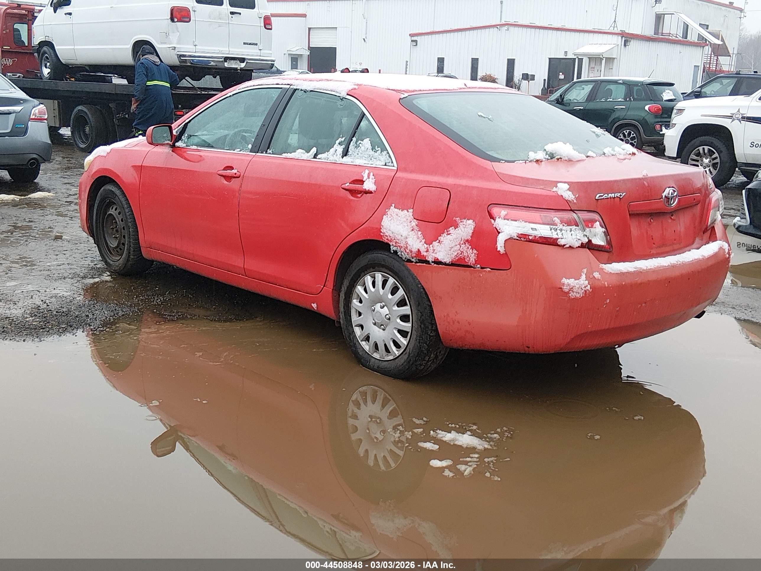 TOYOTA CAMRY image 3