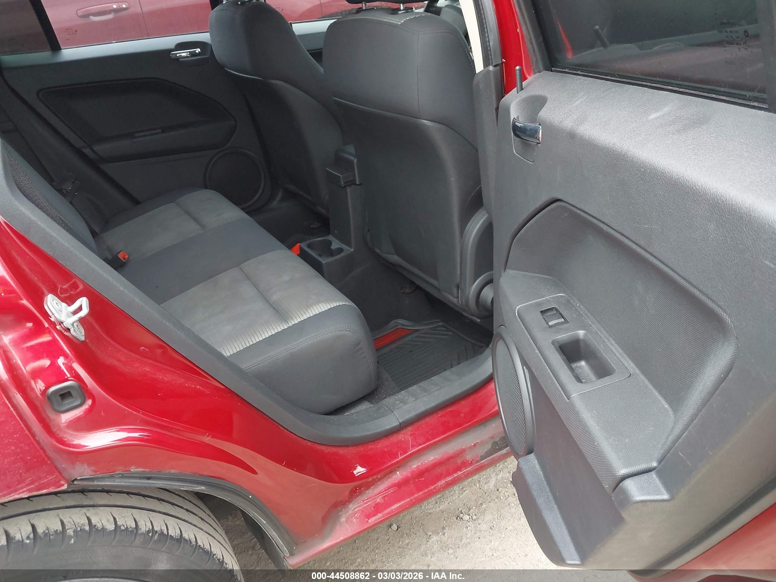 DODGE CALIBER image 8