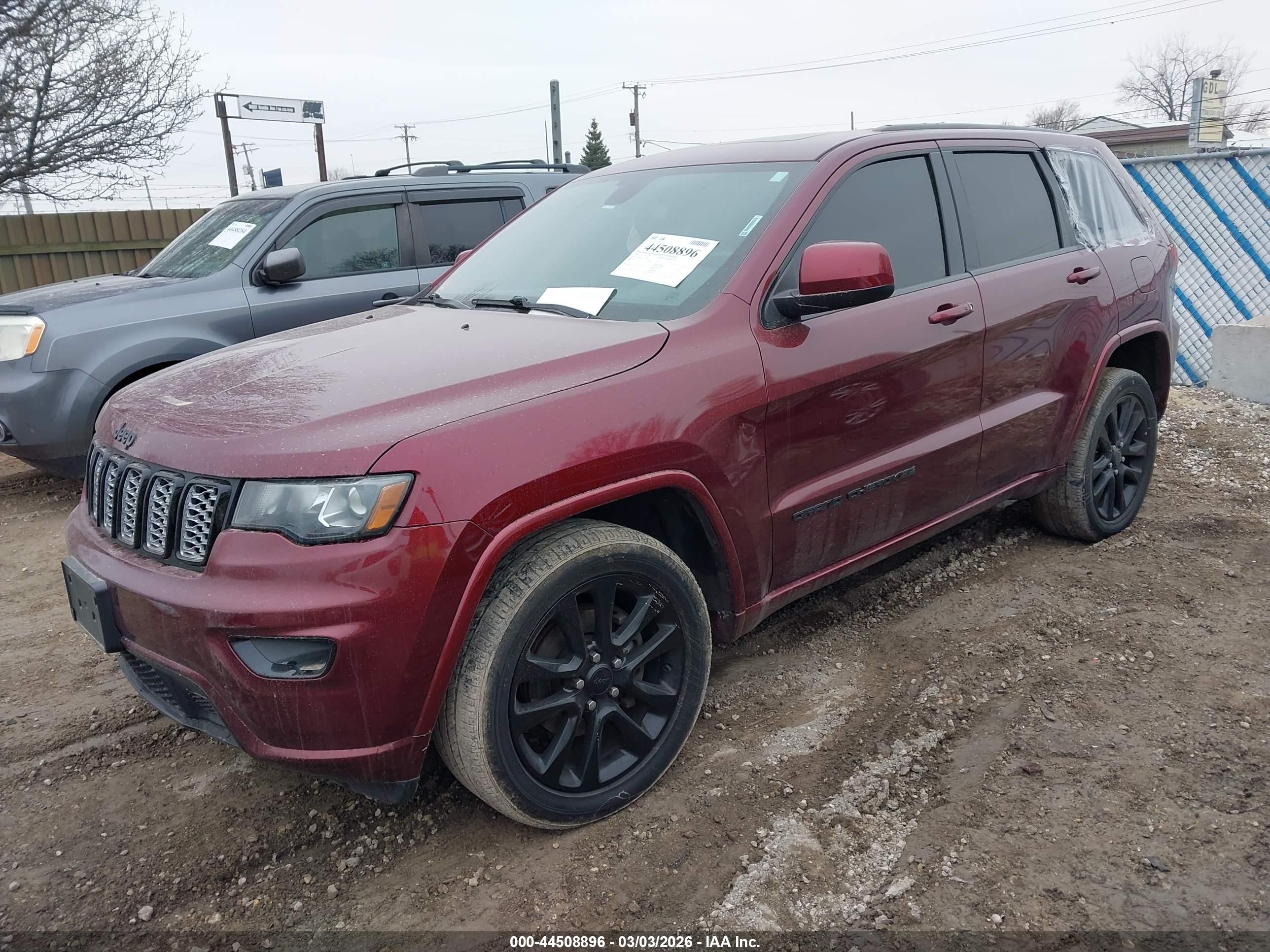 JEEP GRAND image 2