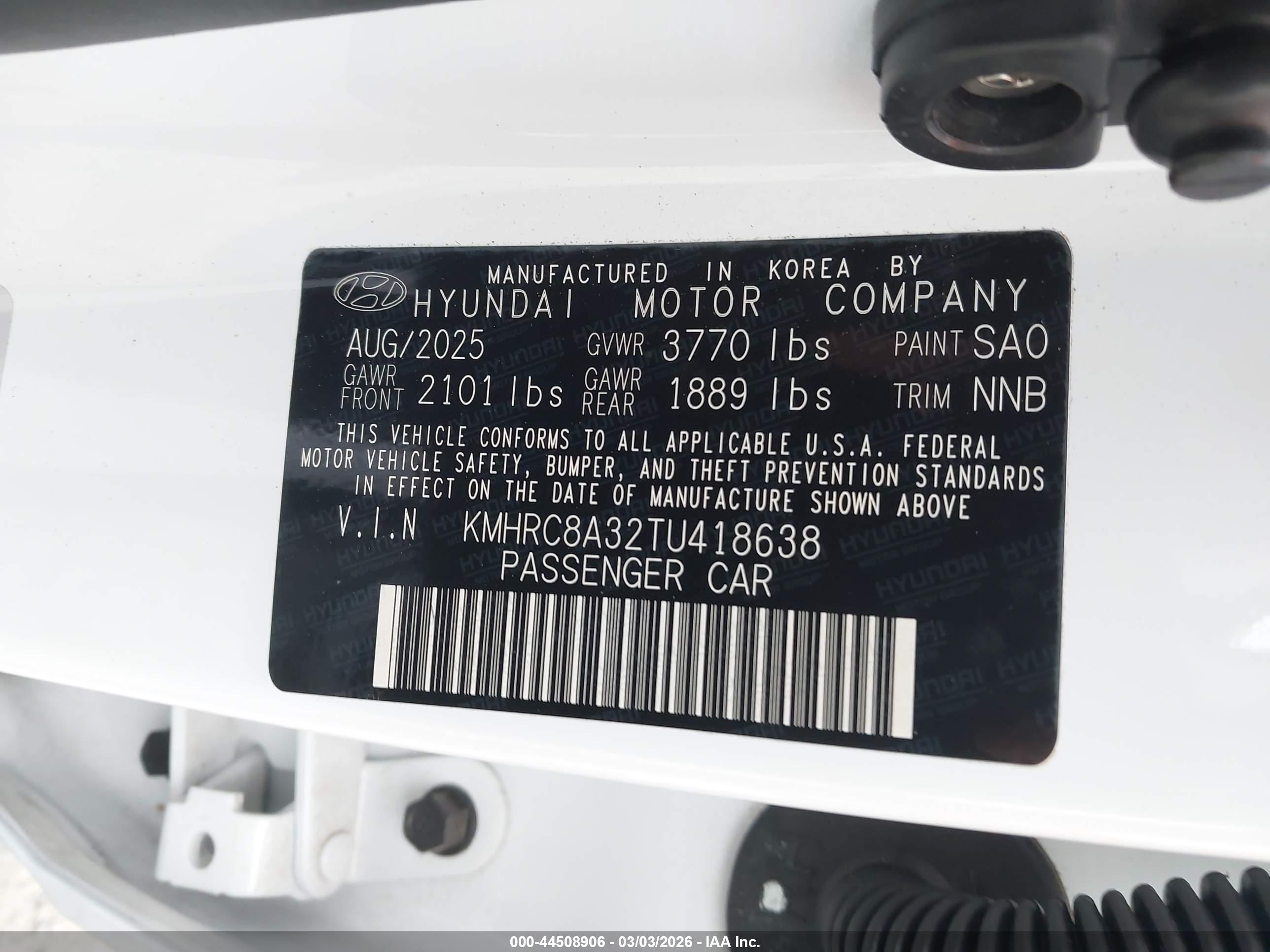 HYUNDAI VENUE image 9