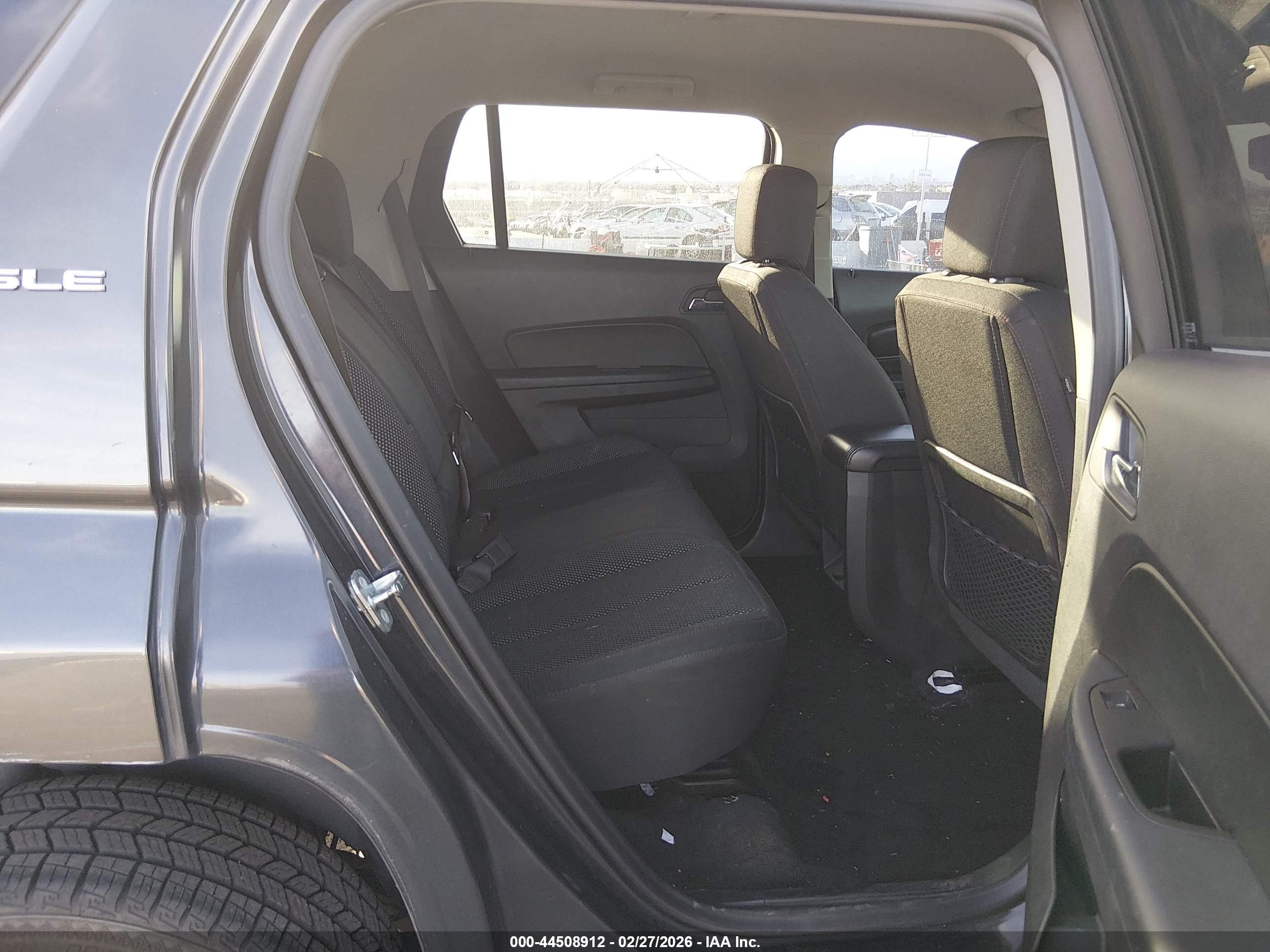 GMC TERRAIN image 8
