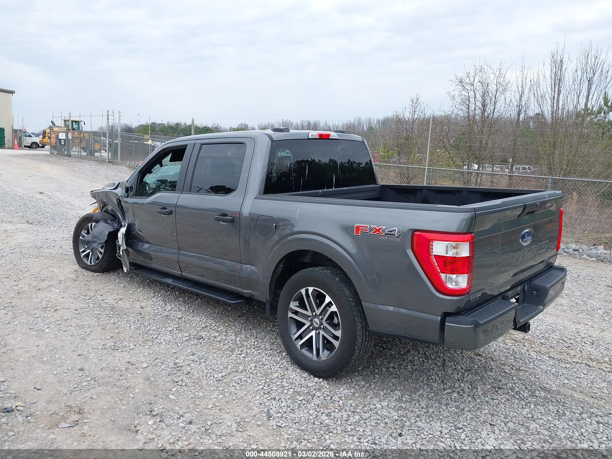 FORD F-150 image 3