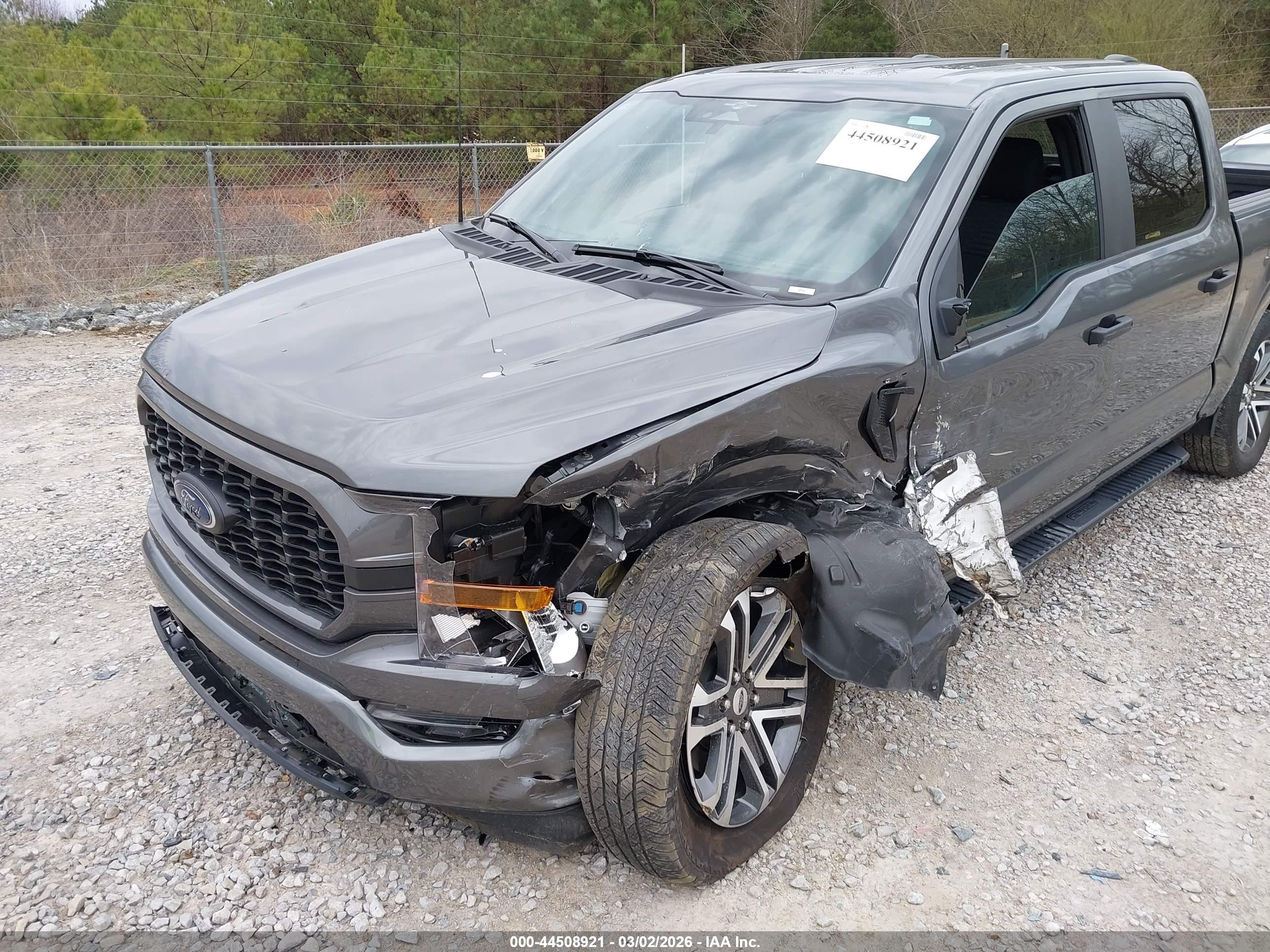 FORD F-150 image 6