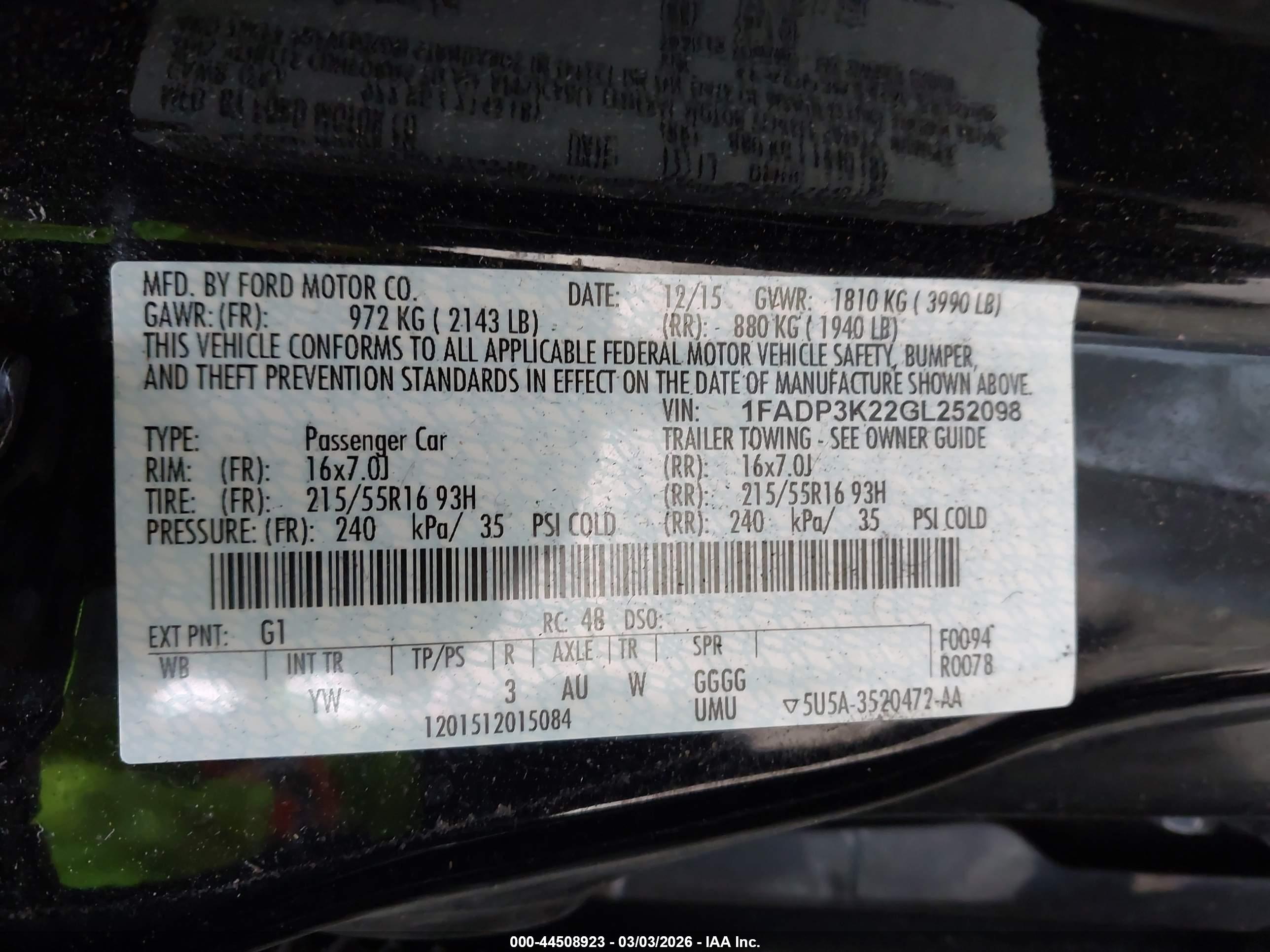 FORD FOCUS image 9
